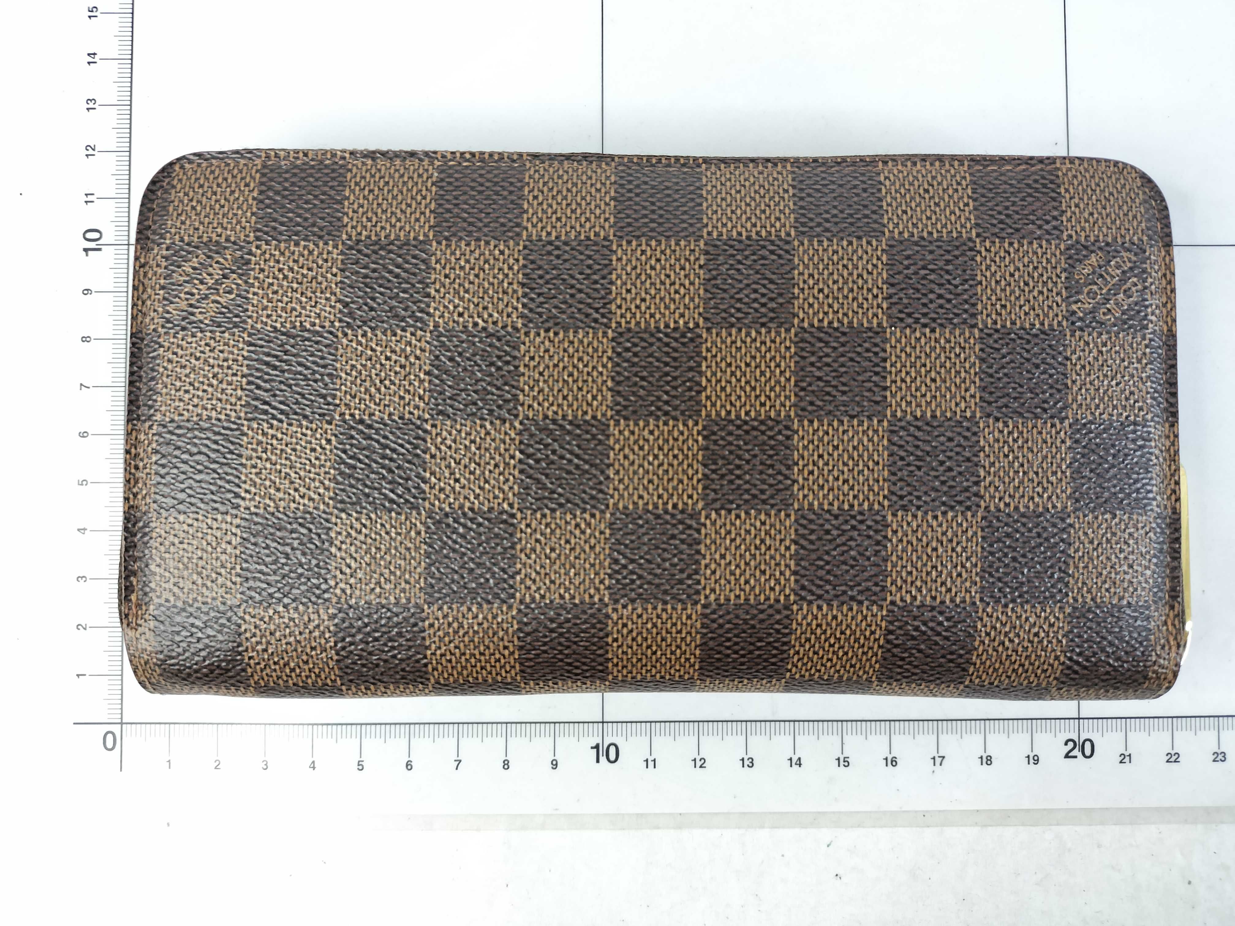 Damier Louis Vuitton Damier Lustré N63004 Wallet — view 2