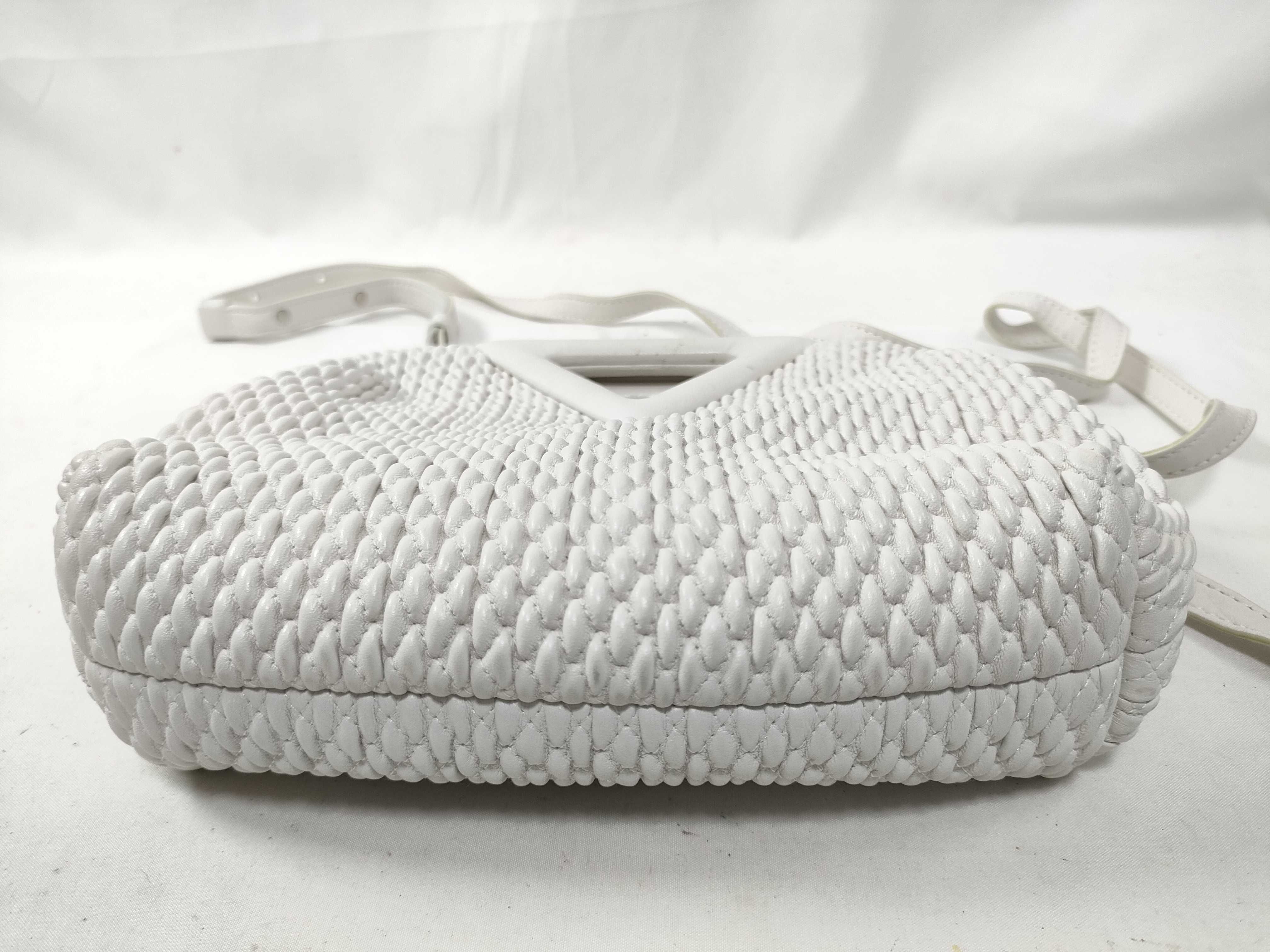 Point Triangle Bag Shoulder Bag — view 3