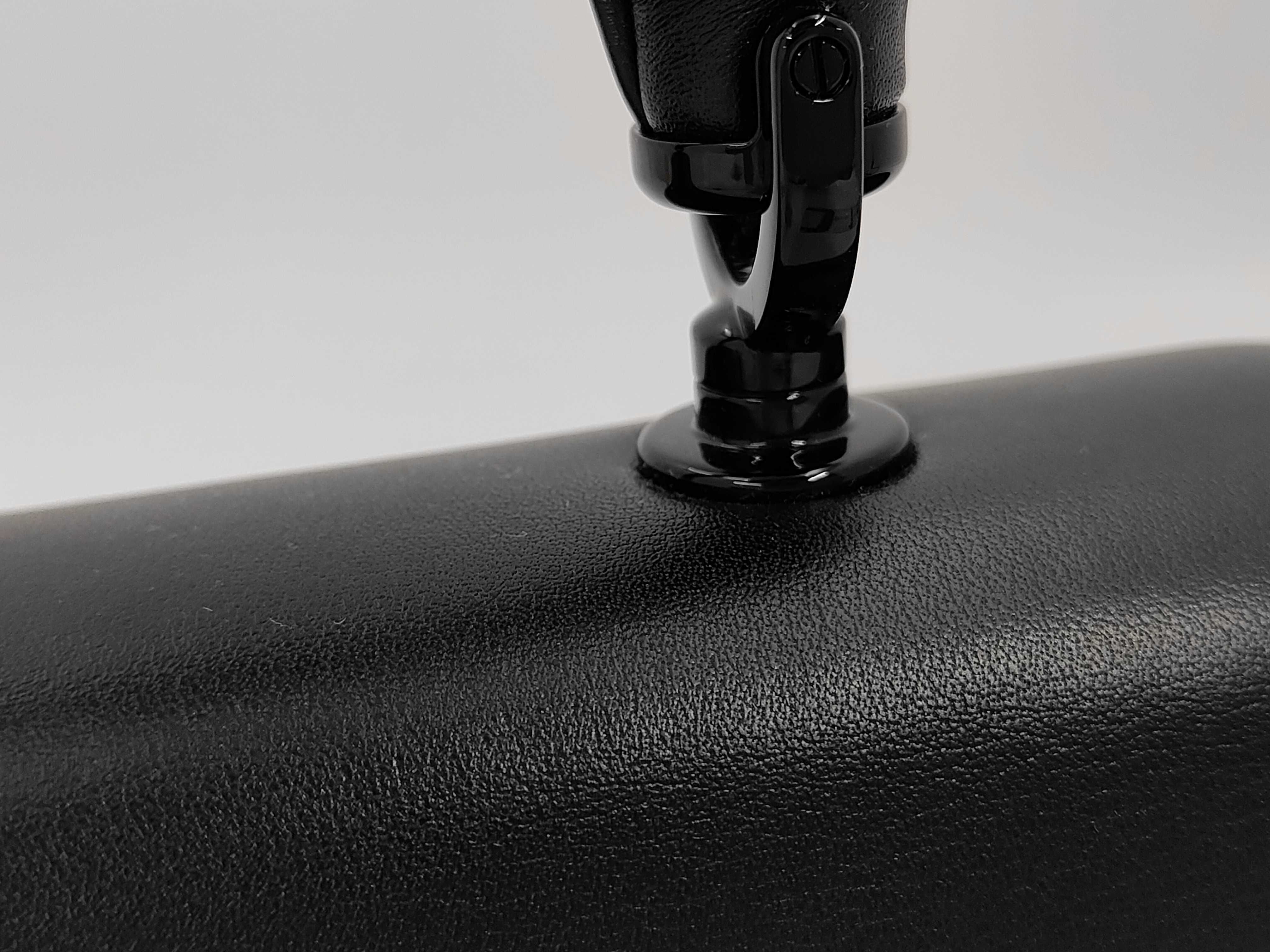 Bamboo Diva 2-Way So Black Shoulder Bag — view 3
