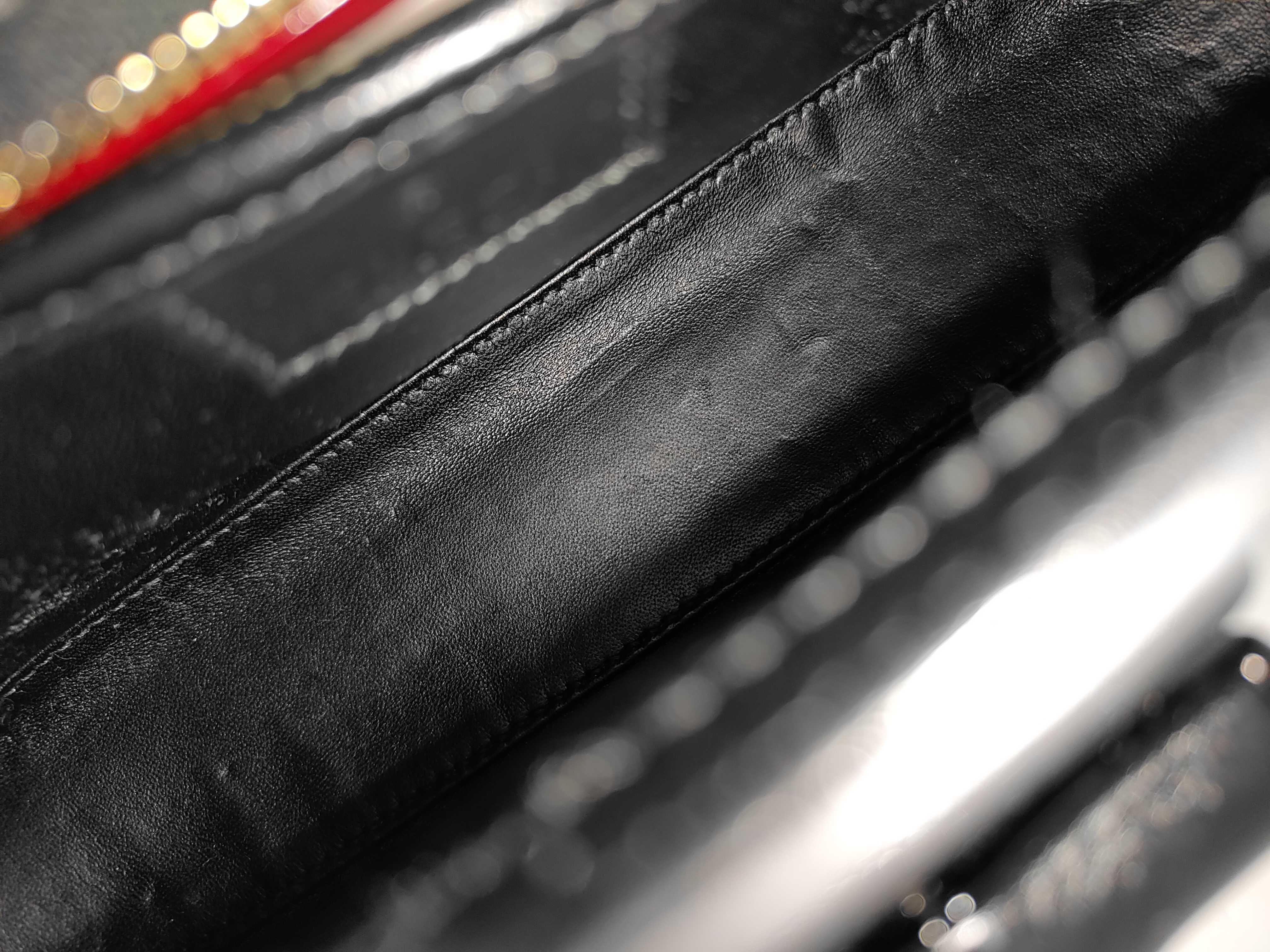 Bamboo Diva 2-Way So Black Shoulder Bag — view 9