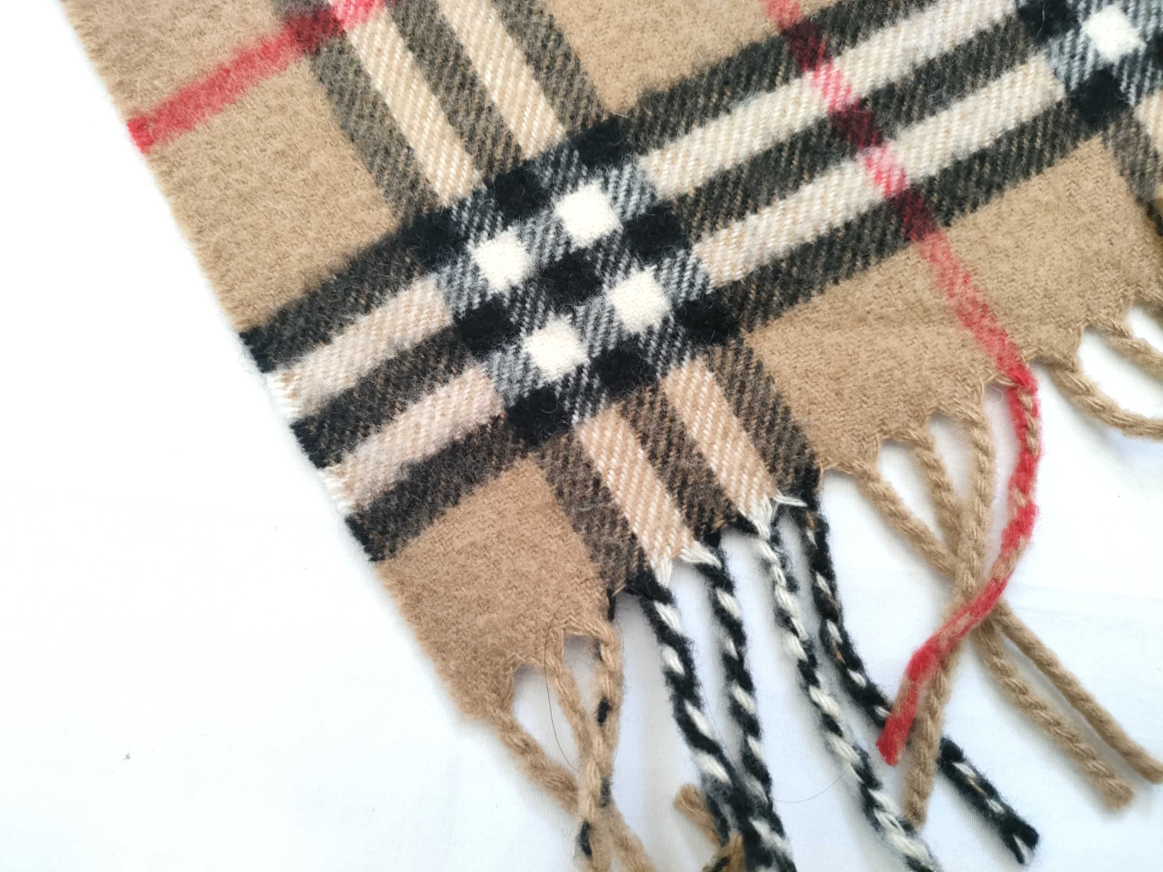 100% Cashmere Scarf, Nova Check Pattern, and other accessories. — view 3