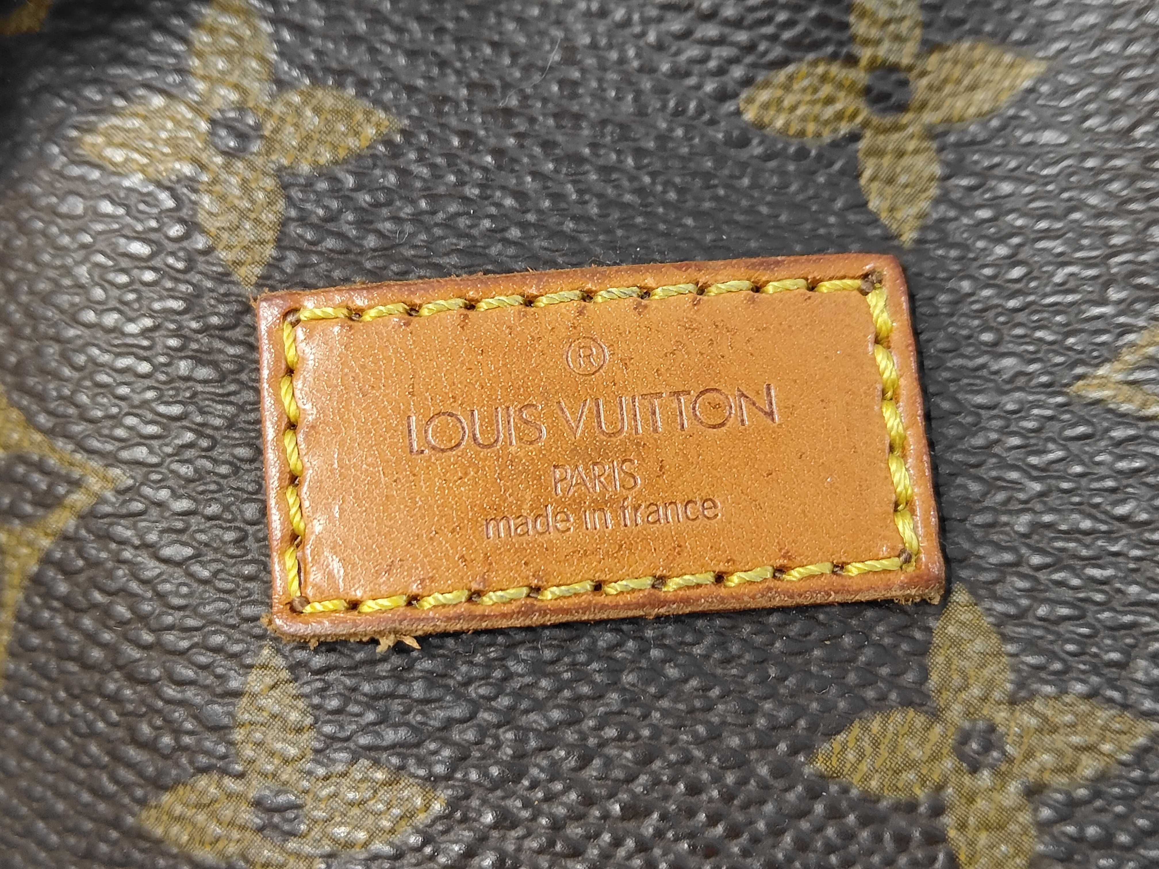Saumur 30 Monogram Shoulder Bag — view 9