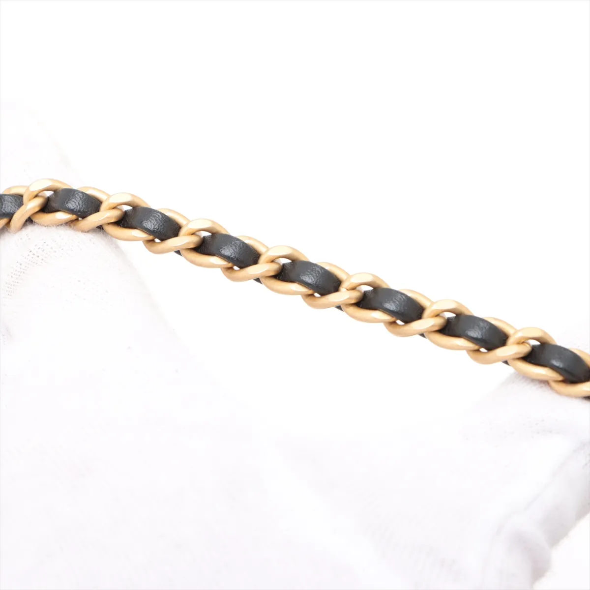 Matelasse Nylon Chain Shoulder Bag Bow Bag Black Gold Hardware HPEGTPXC Random Plate AS5849 — view 15