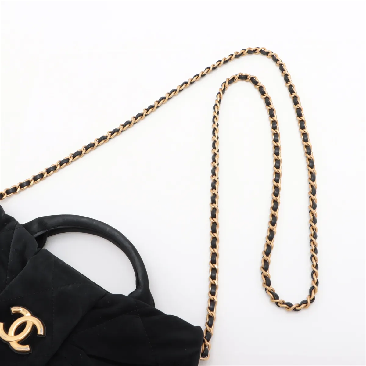 Matelasse Nylon Chain Shoulder Bag Bow Bag Black Gold Hardware HPEGTPXC Random Plate AS5849 — view 7