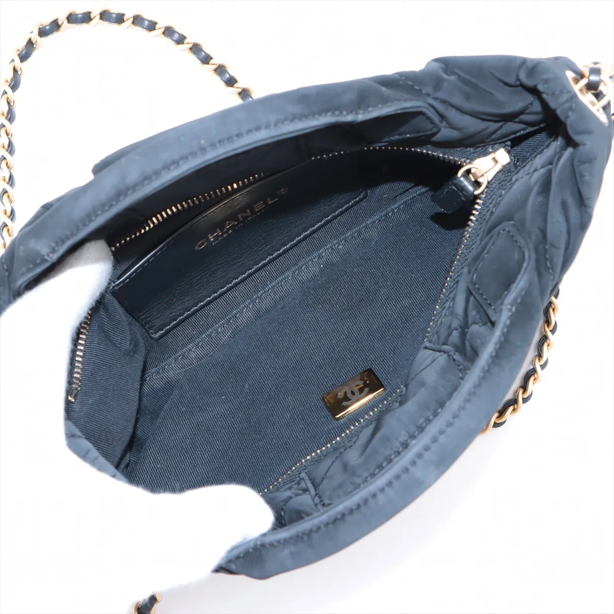 Matelasse Nylon Chain Shoulder Bag Bow Bag Black Gold Hardware HPEGTPXC Random Plate AS5849 — view 8