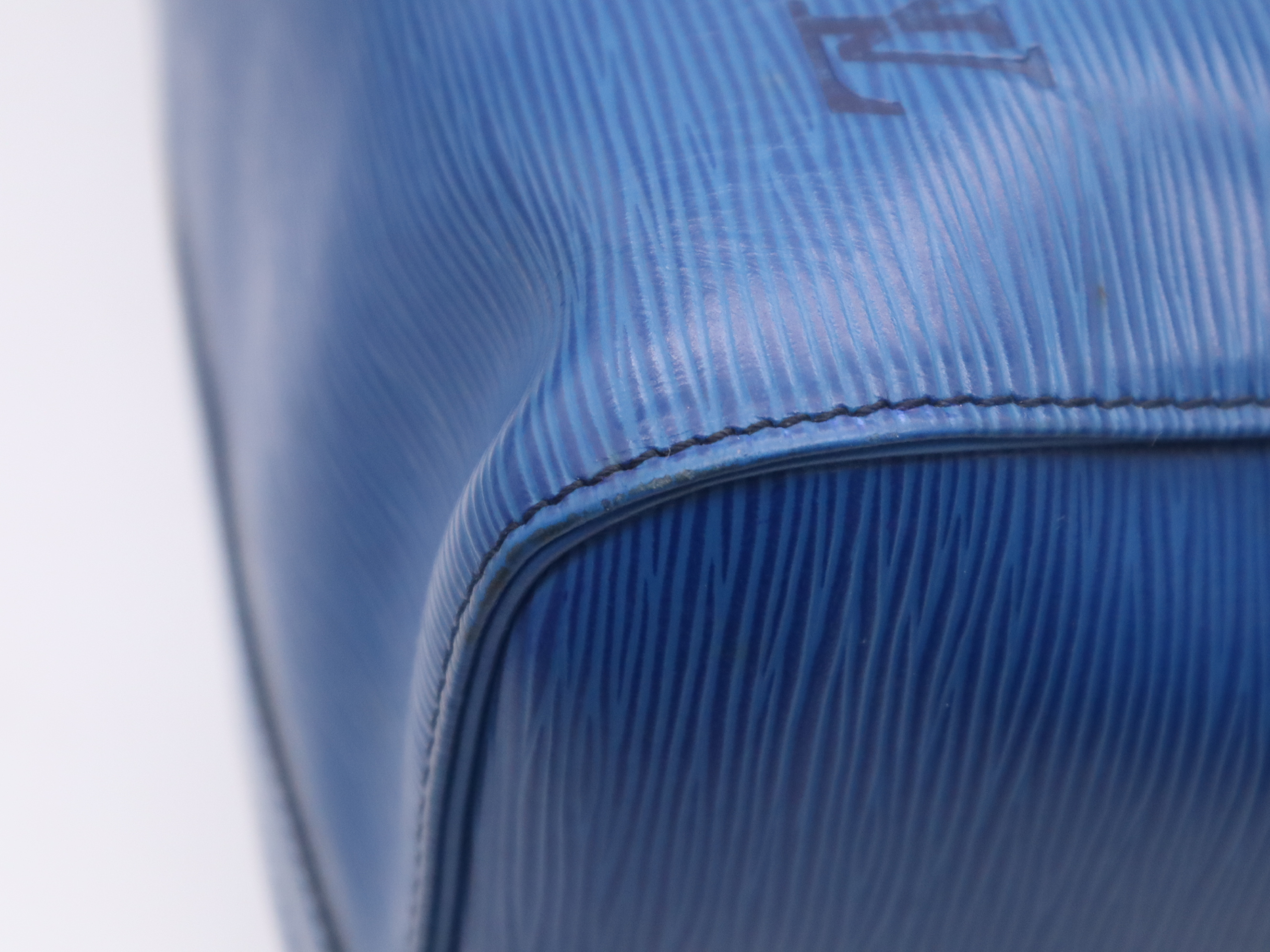 M42955 Epi Keepall 55 Toledo Blue Boston Bag — view 11