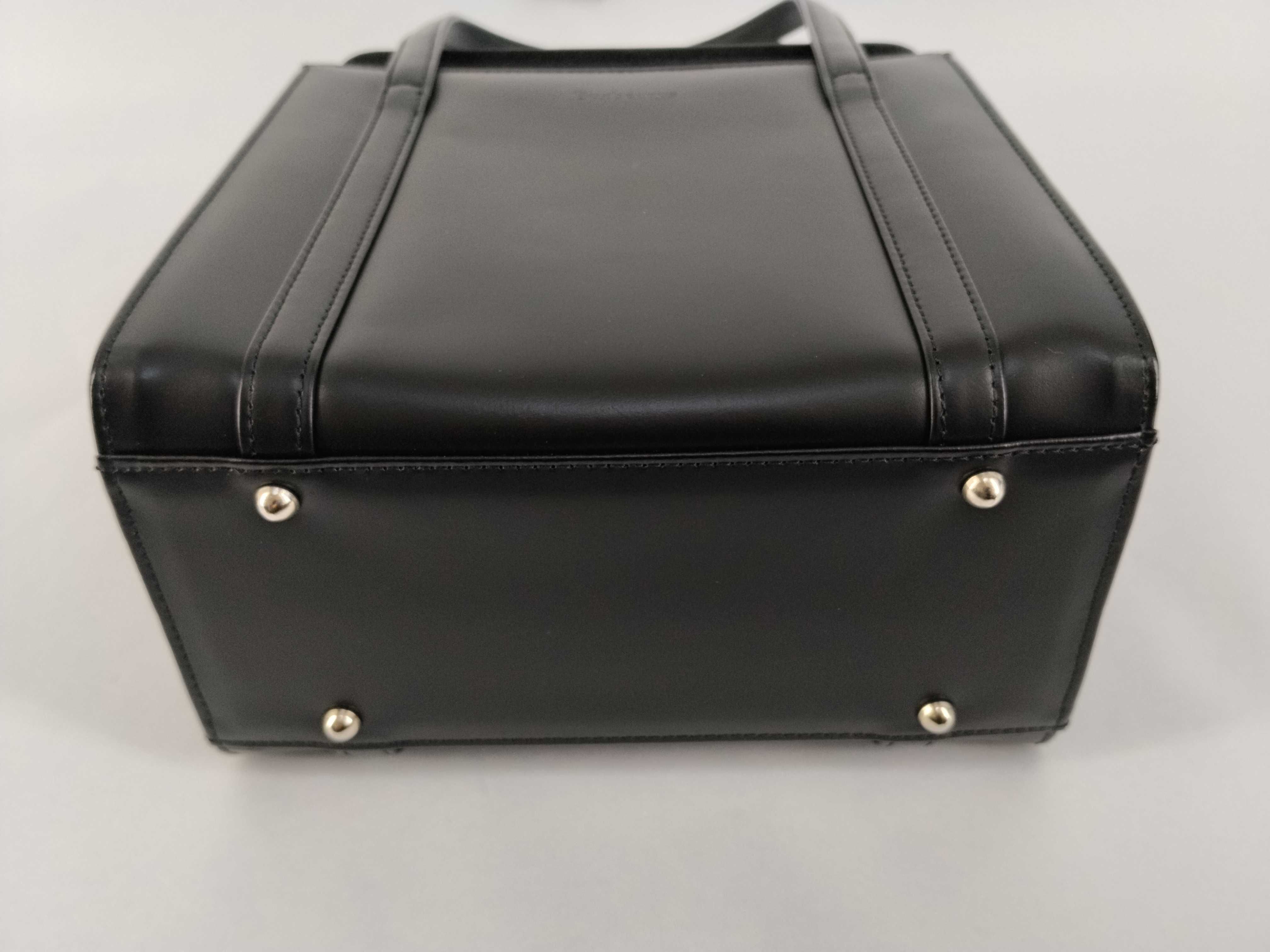 handbag — view 7