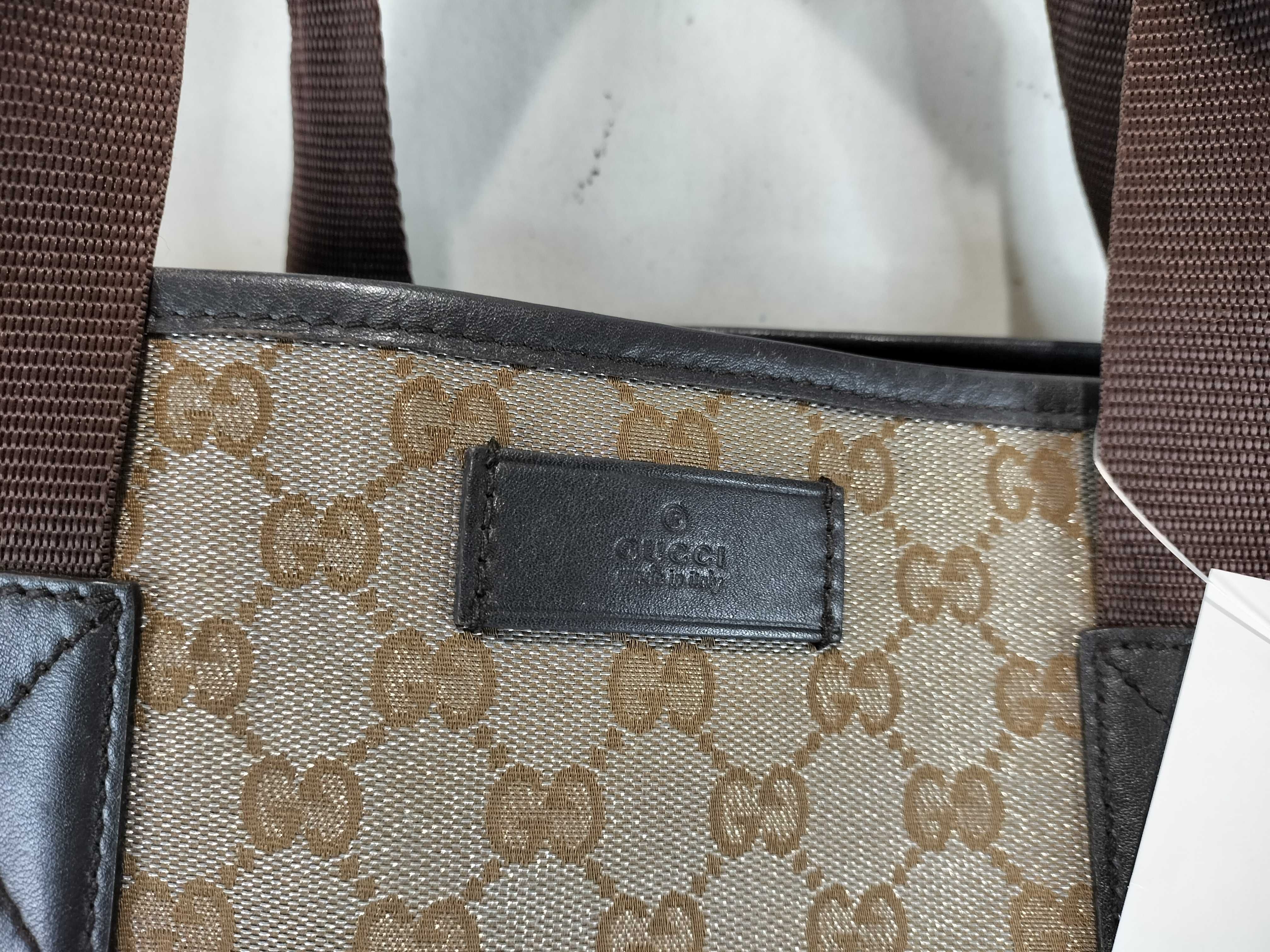 GG Canvas Tote Handbag — view 2