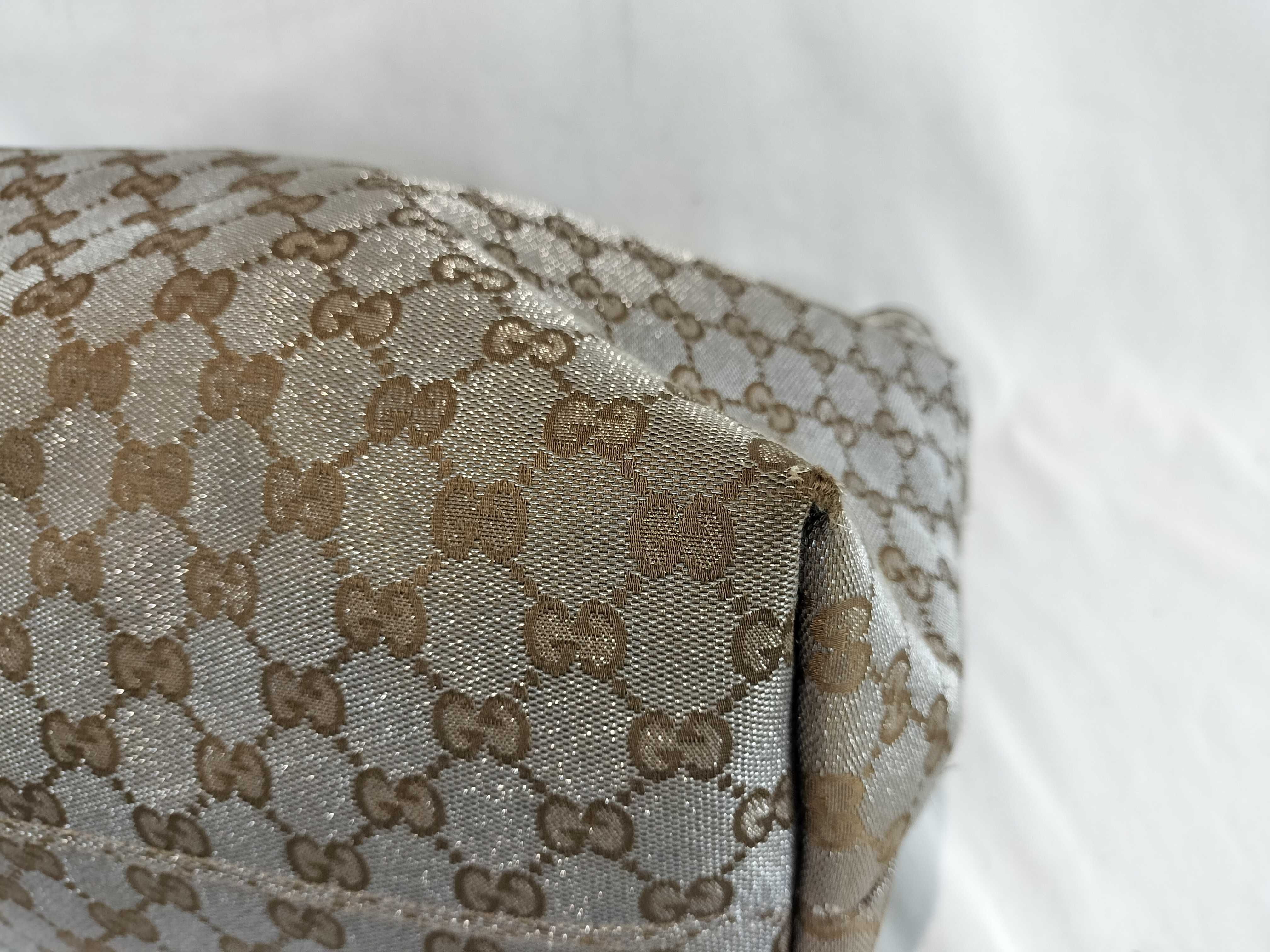 GG Canvas Tote Handbag — view 7