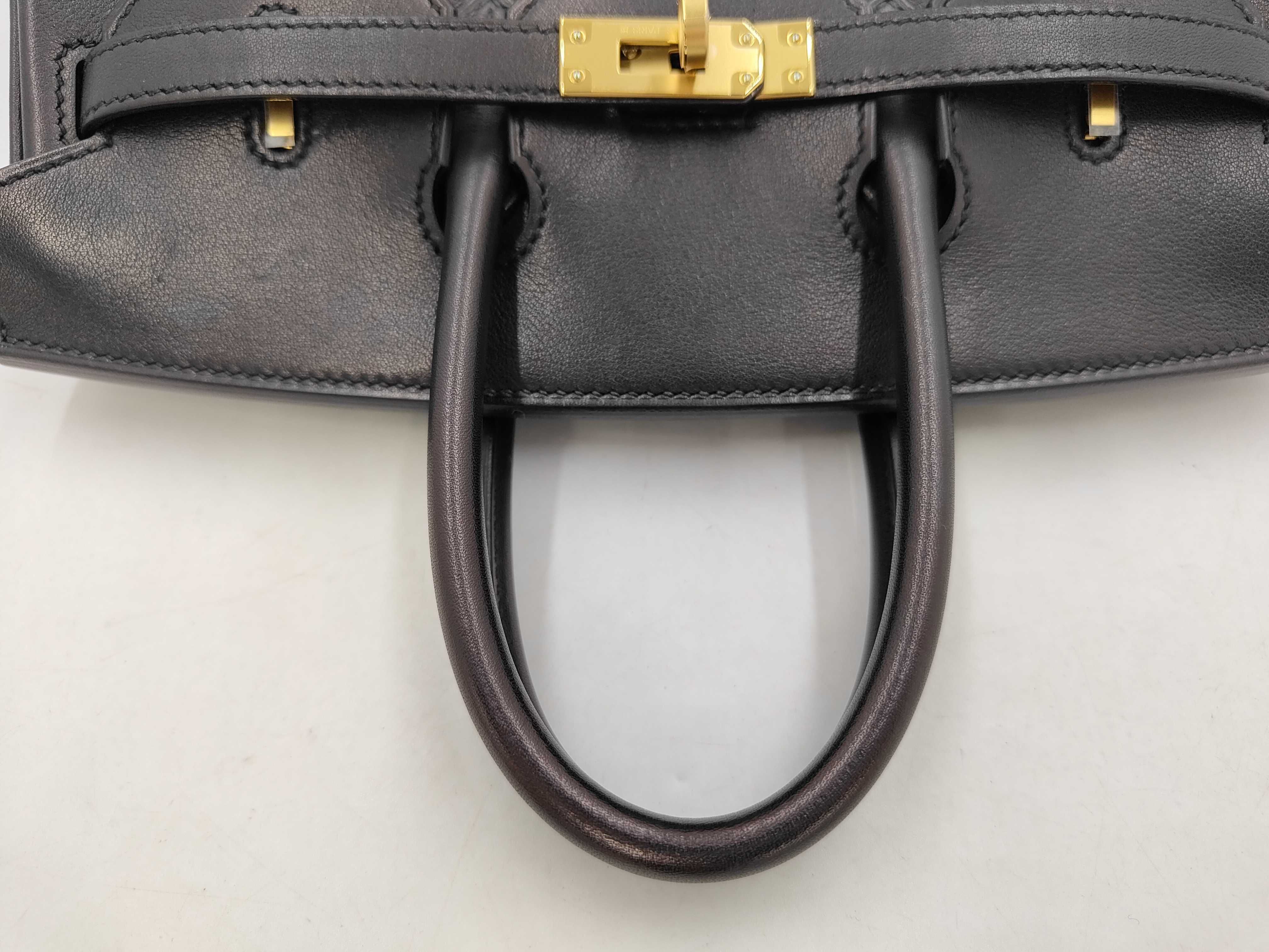 Birkin 25 Veau Brupte Noir K stamp Gold hardware Black handbag — view 5