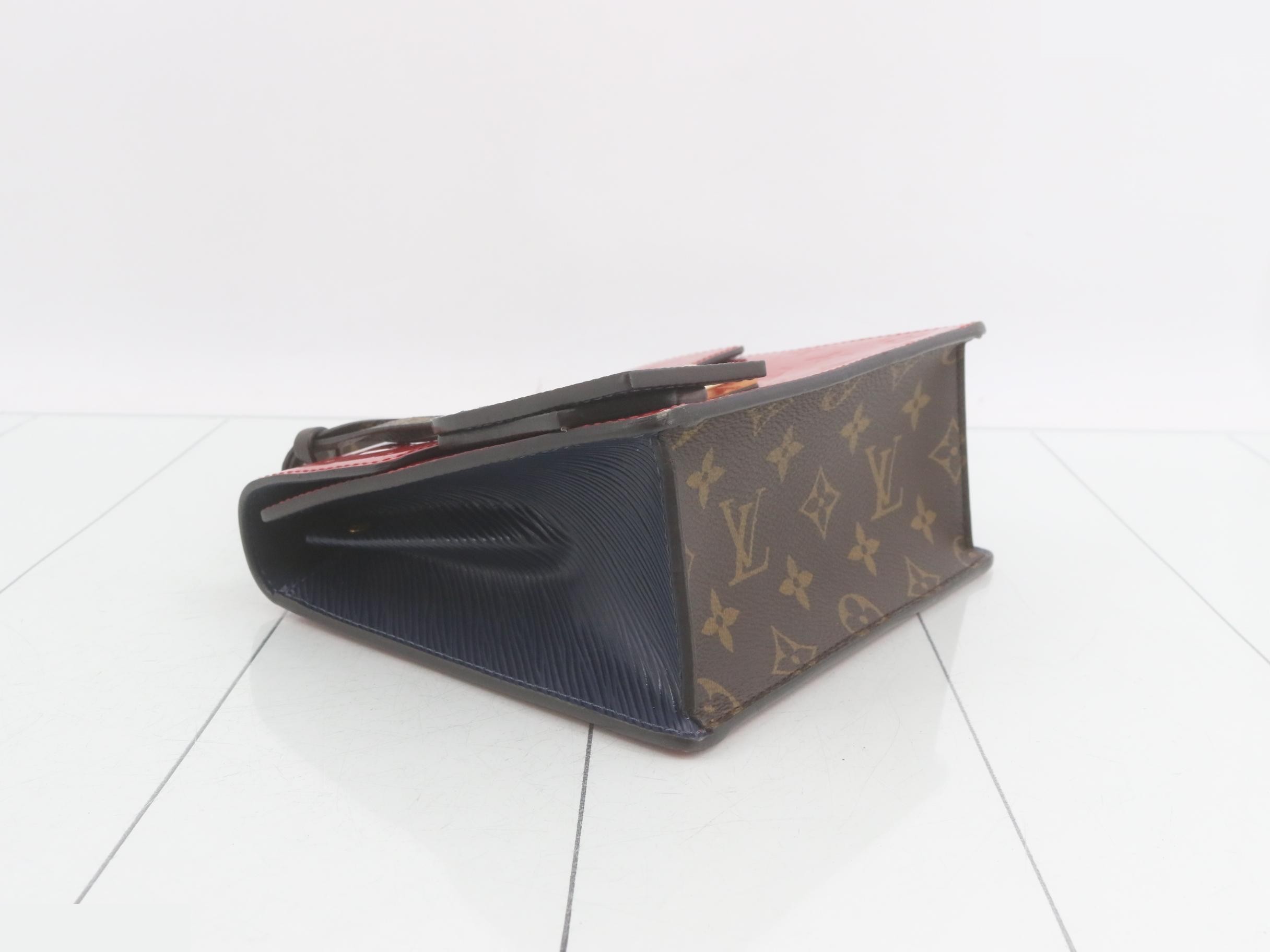 Shoulder bag — view 5