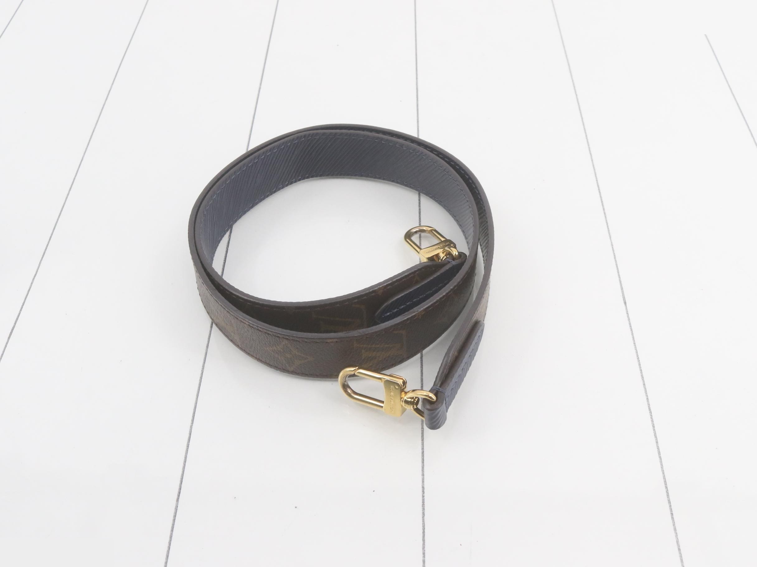 Shoulder bag — view 7