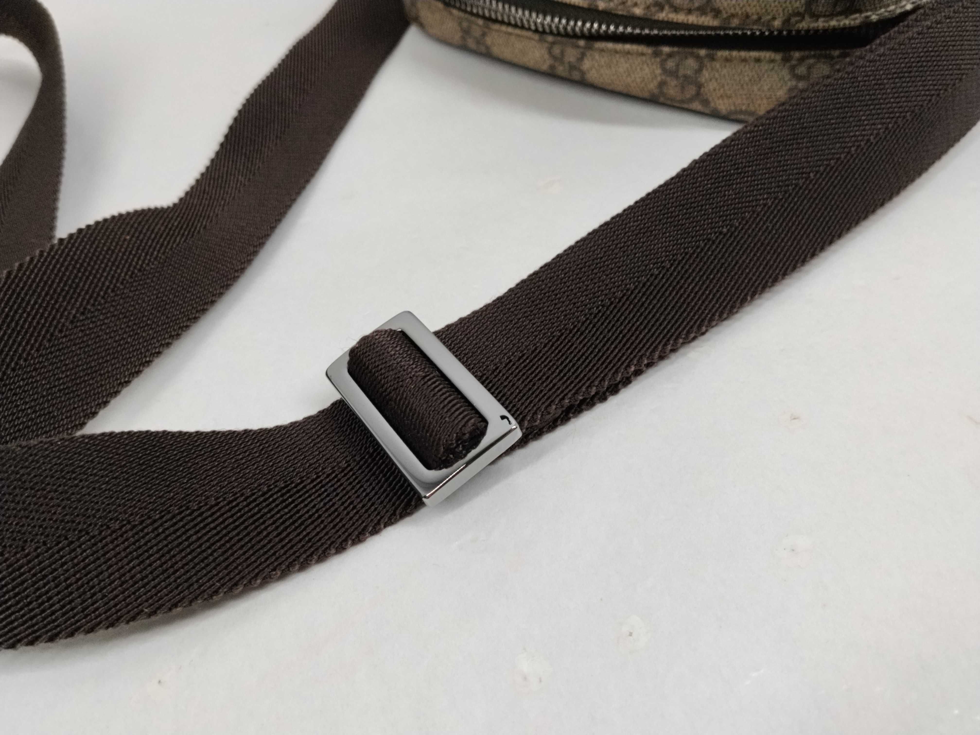 GG Supreme Shoulder Bag (GG 122754) — view 8