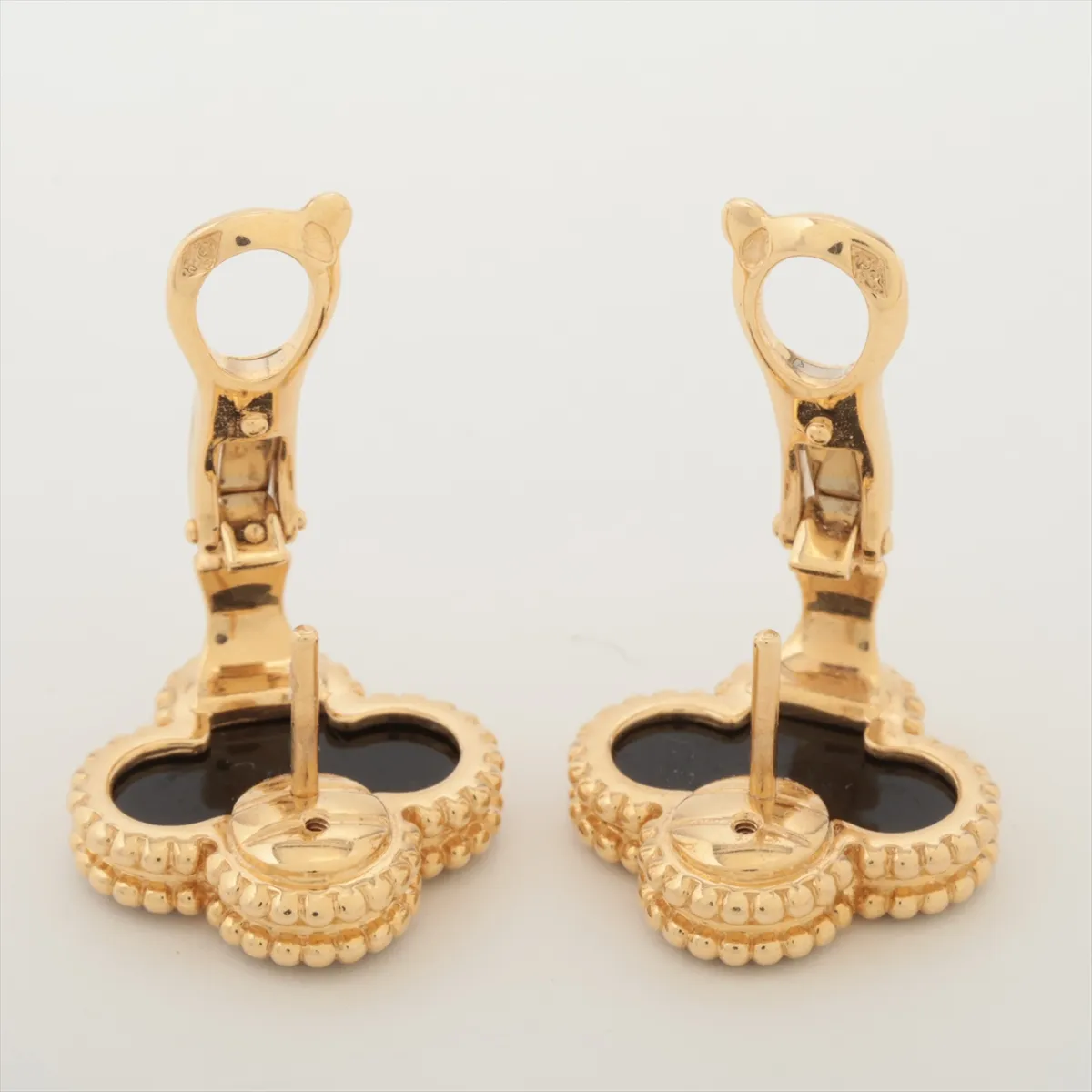 Vintage Alhambra Onyx Earrings 750 (YG) 7.5g JA254861 ​​Small stone — view 4