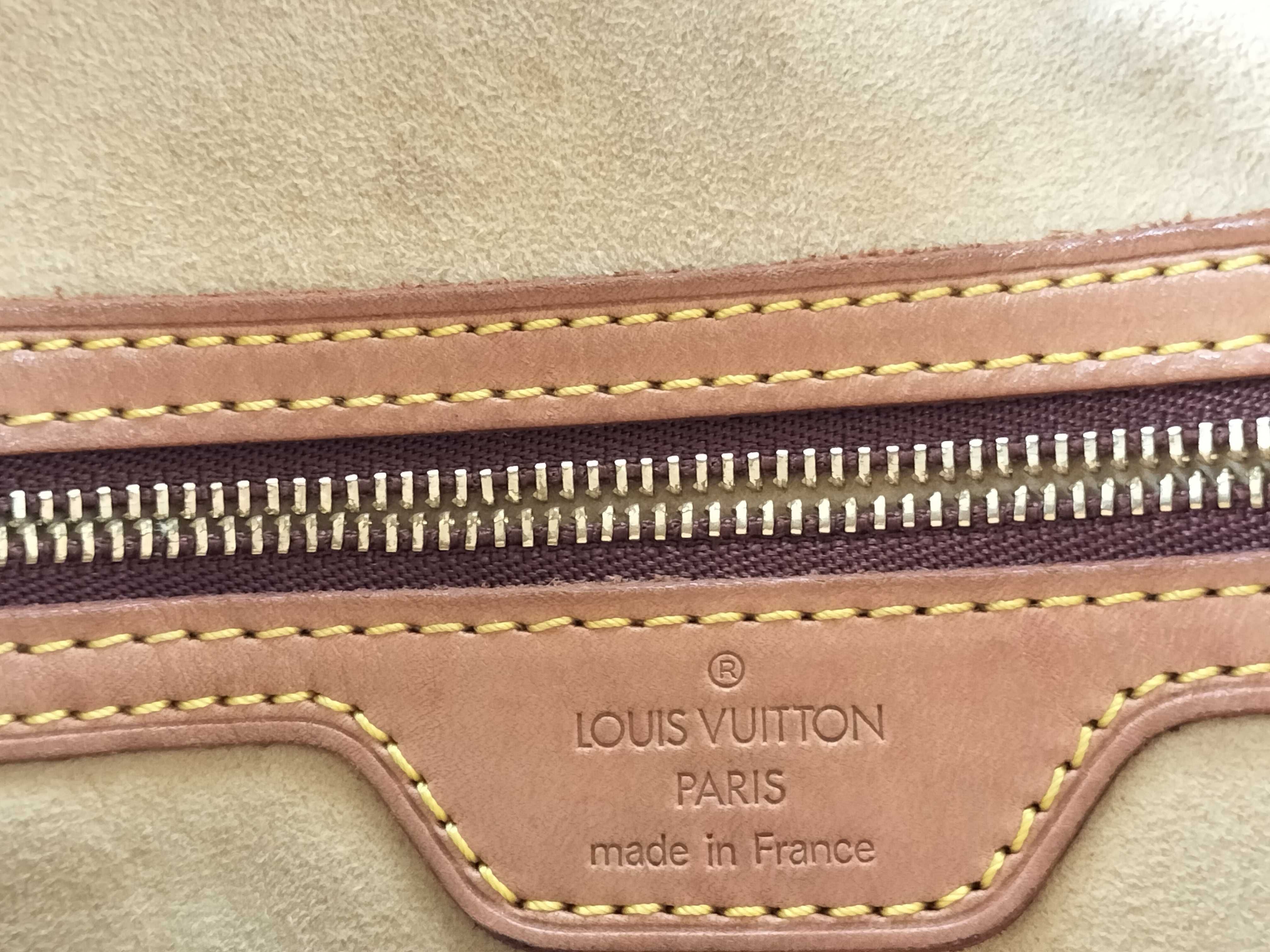 Monogram Louis Vuitton Looping GM Handbag — view 12