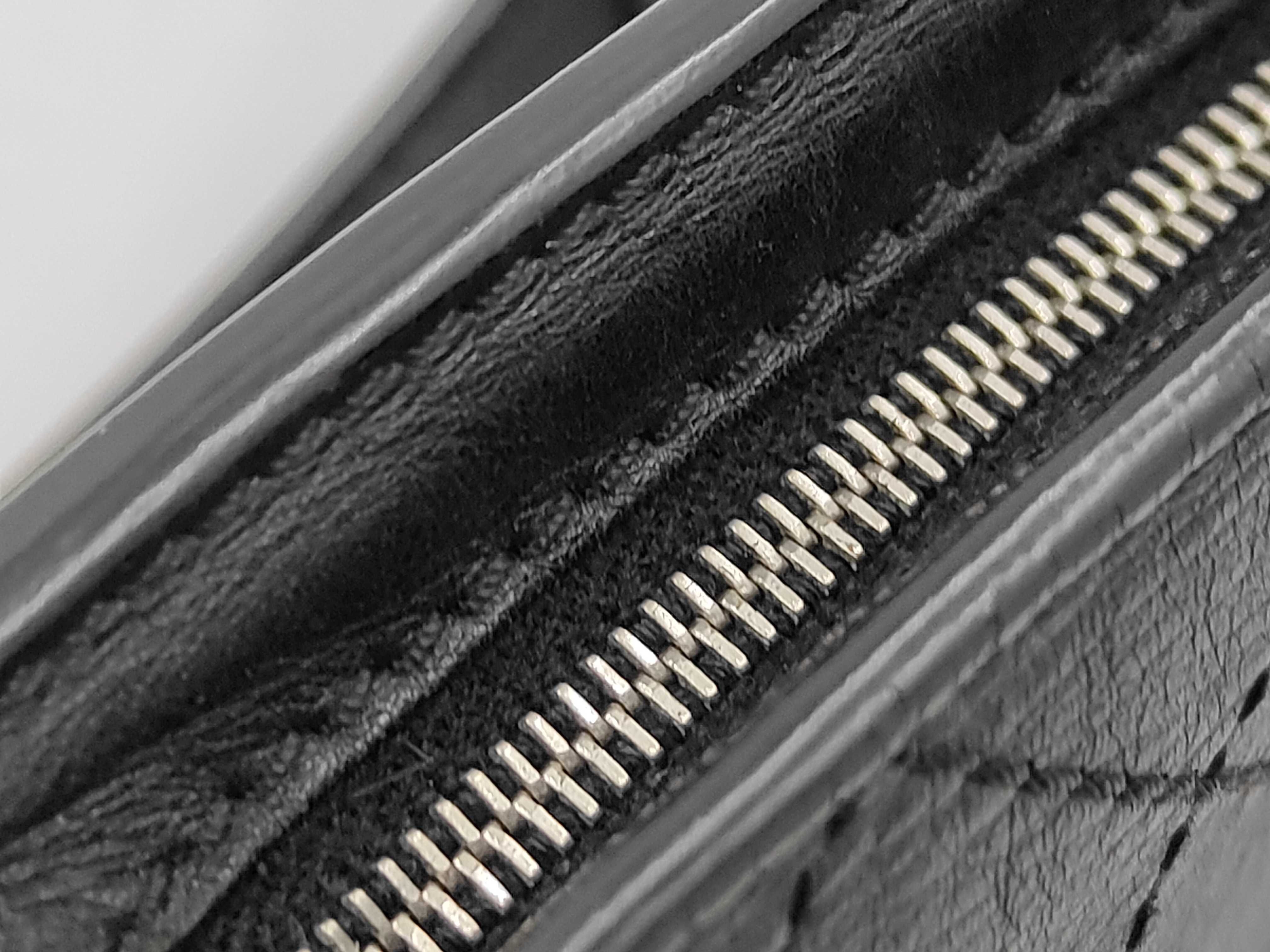 UNIFORM Lambskin Quilted Belt Bag Waist Bag — view 9