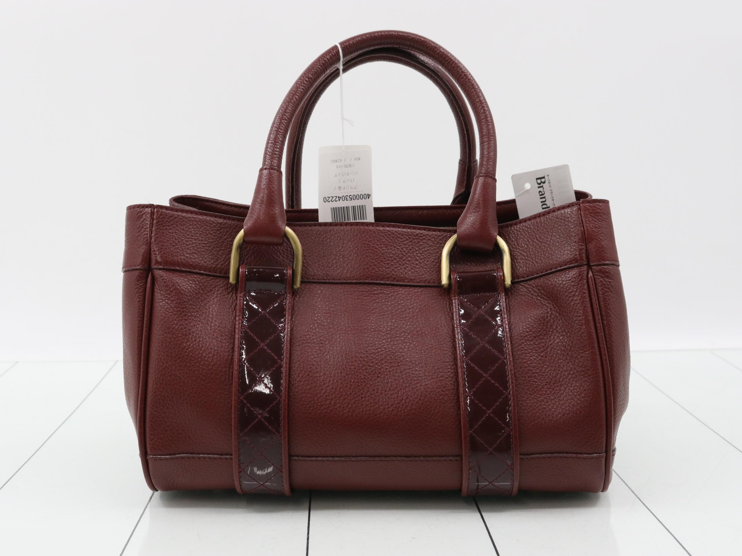 Leather handbag — view 2