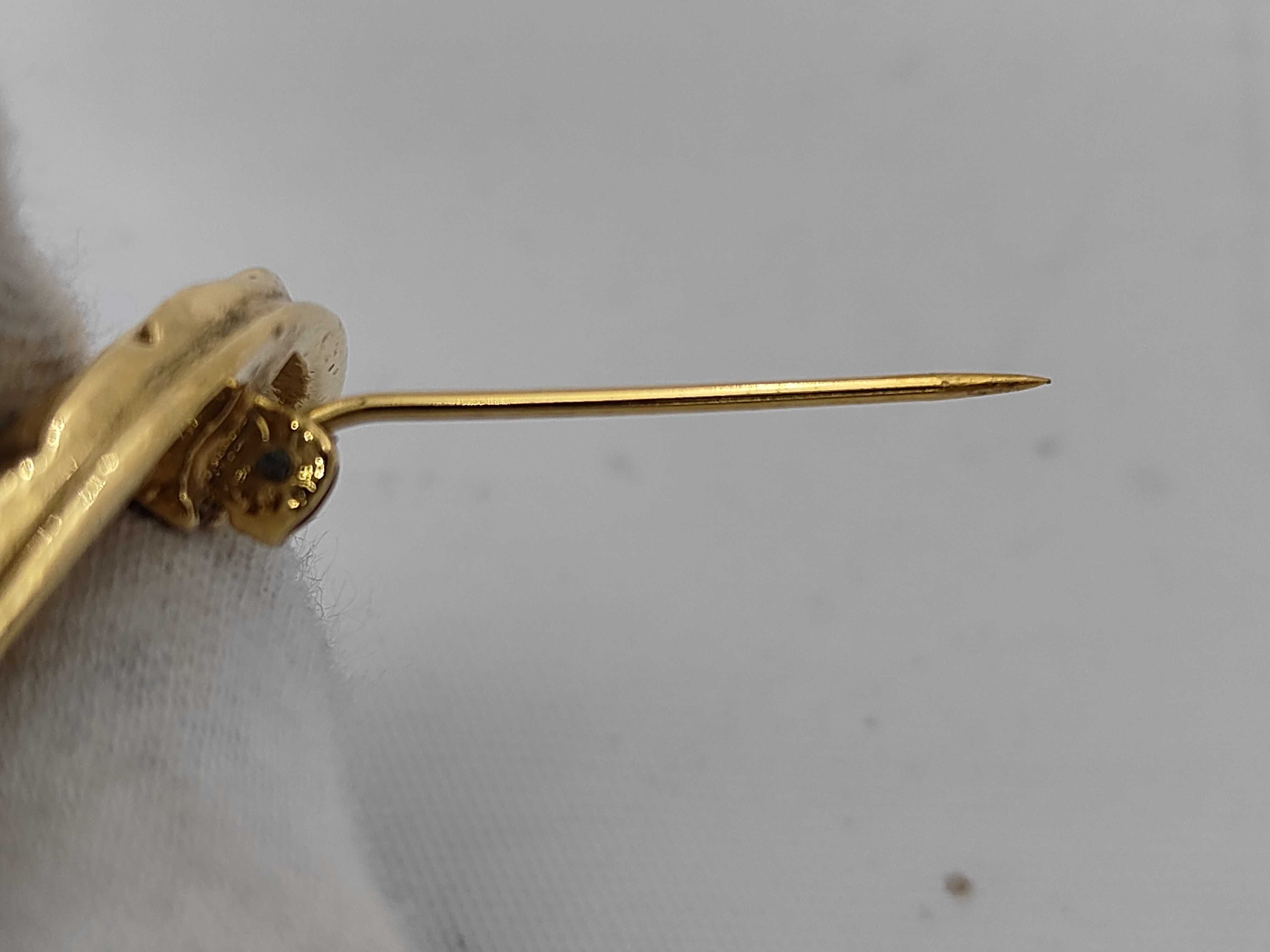 Coco Mark Matelassé Brooch 93P Brooch — view 3
