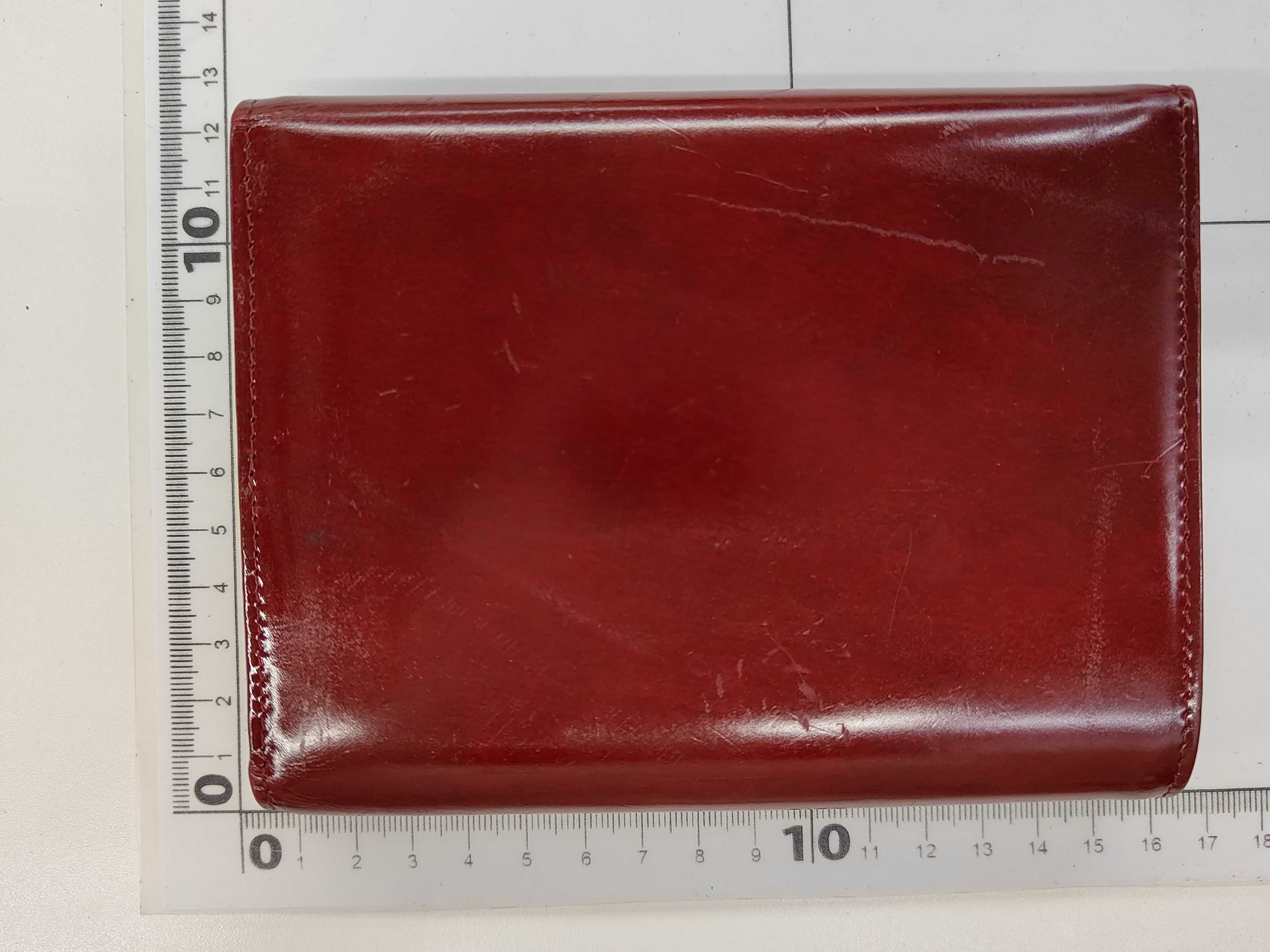 Must / Folding Wallet / Leather Wallet — view 2