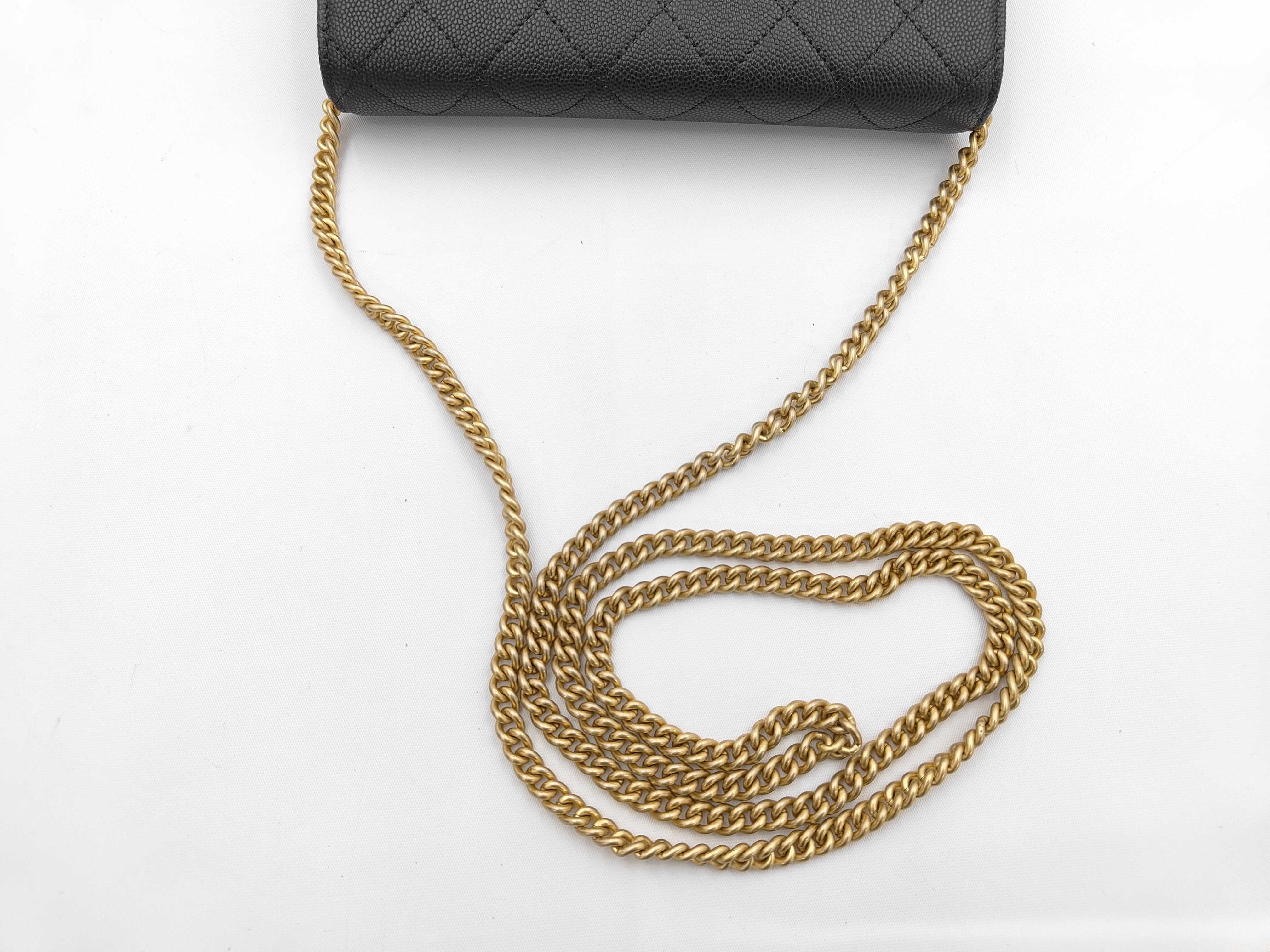 WOC Chain Bag Shoulder Bag — view 3