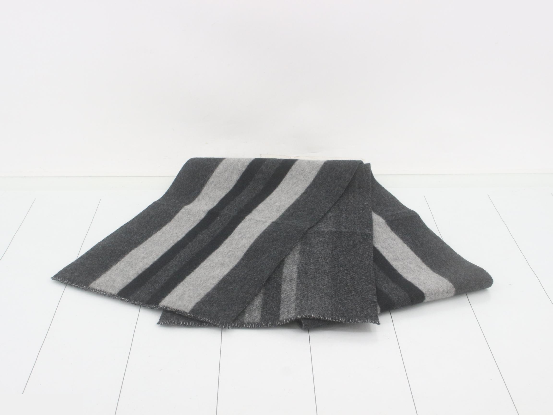 Sherry scarf, with tag. — view 2