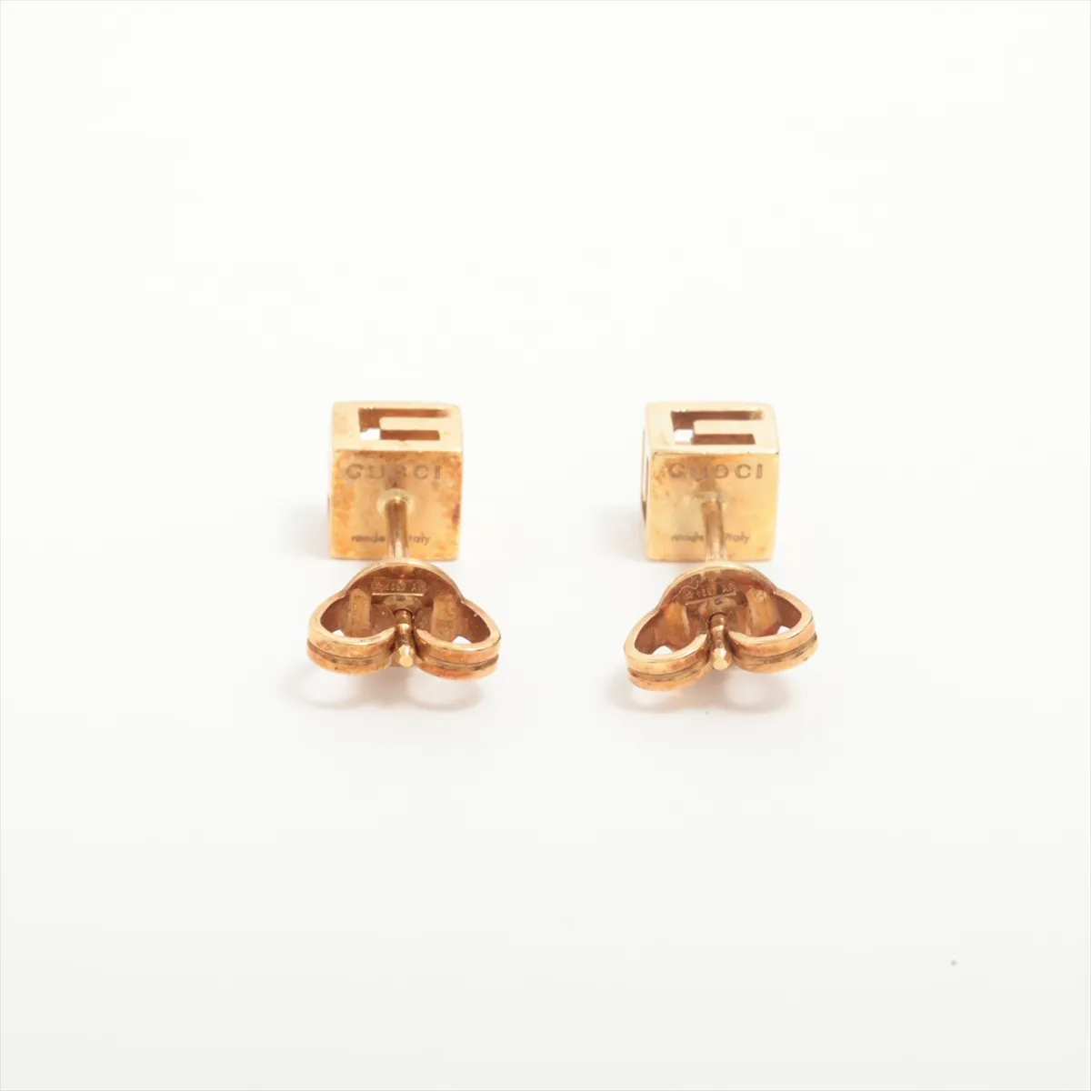 G-logo earrings, 750 (yellow gold), 2.0g, item number 1697AR. Post is slightly bent, burrs remain, catch has no brand engraving. — view 2