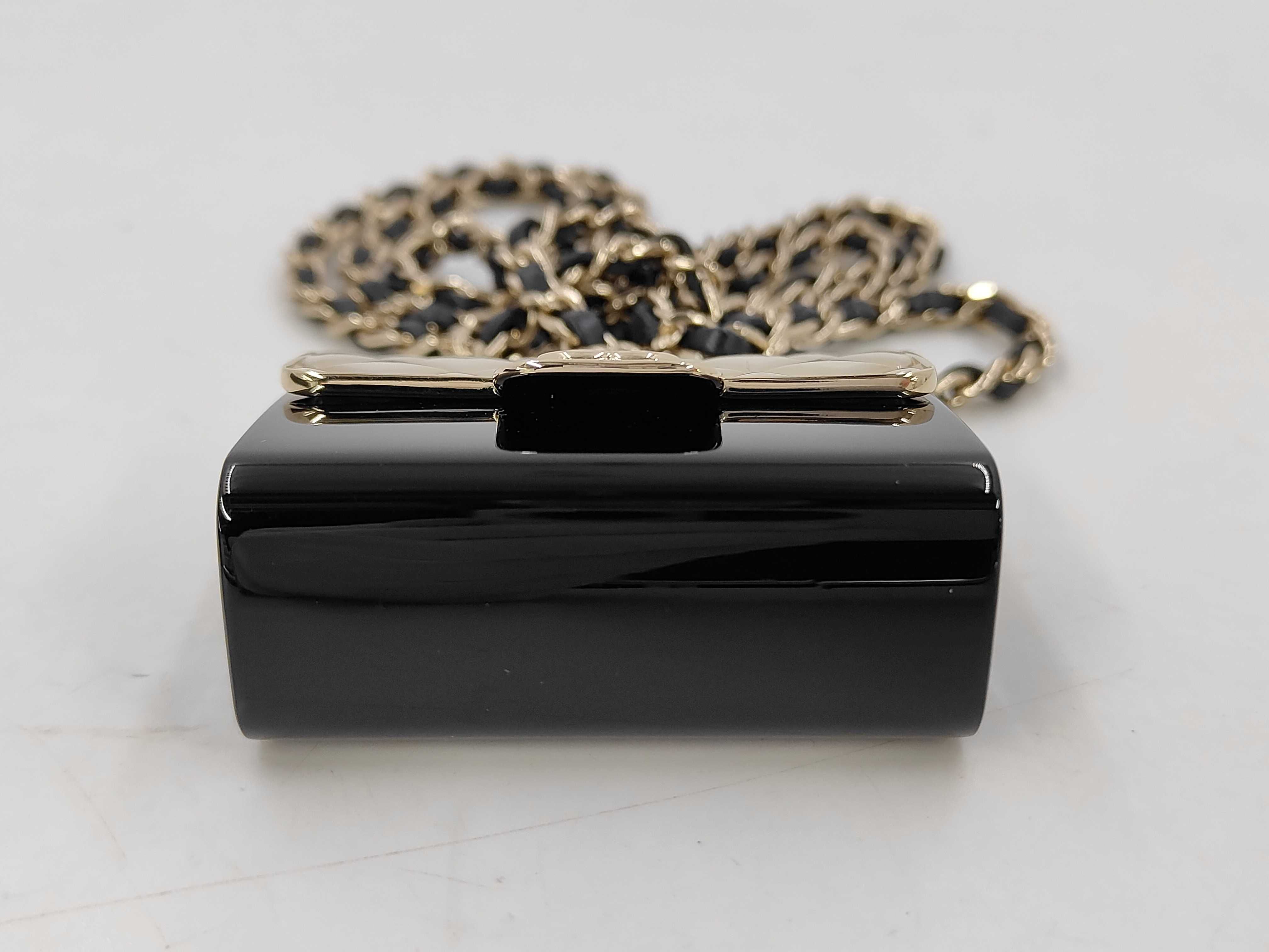 Matelassé Pill Case, Black x Champagne Gold, SGD Hardware, B22P AB7832, Other Accessories — view 3