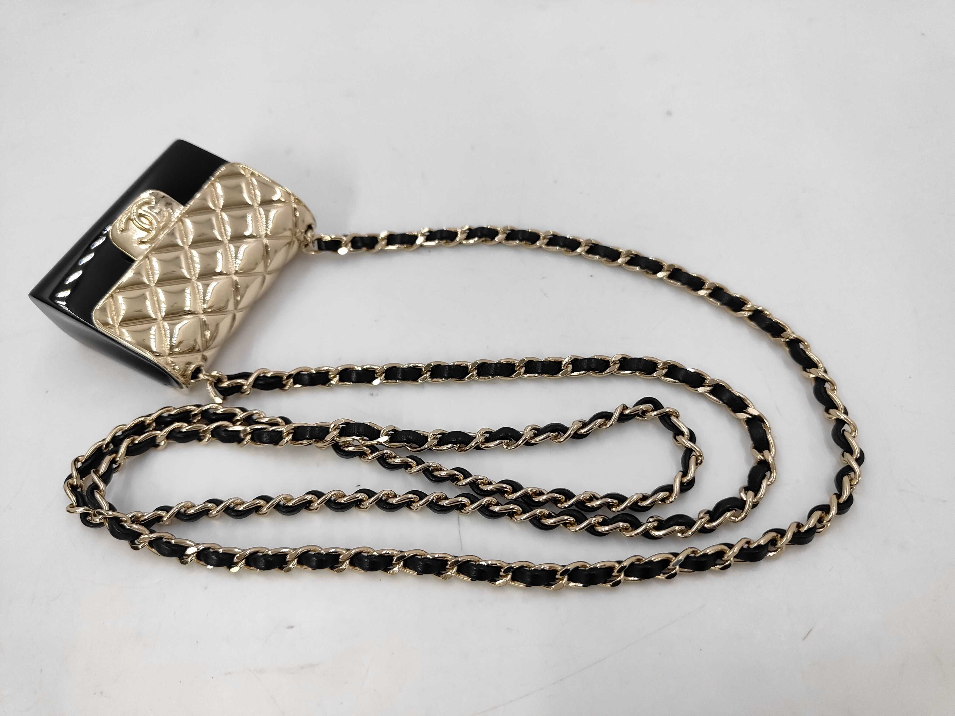 Matelassé Pill Case, Black x Champagne Gold, SGD Hardware, B22P AB7832, Other Accessories — view 5