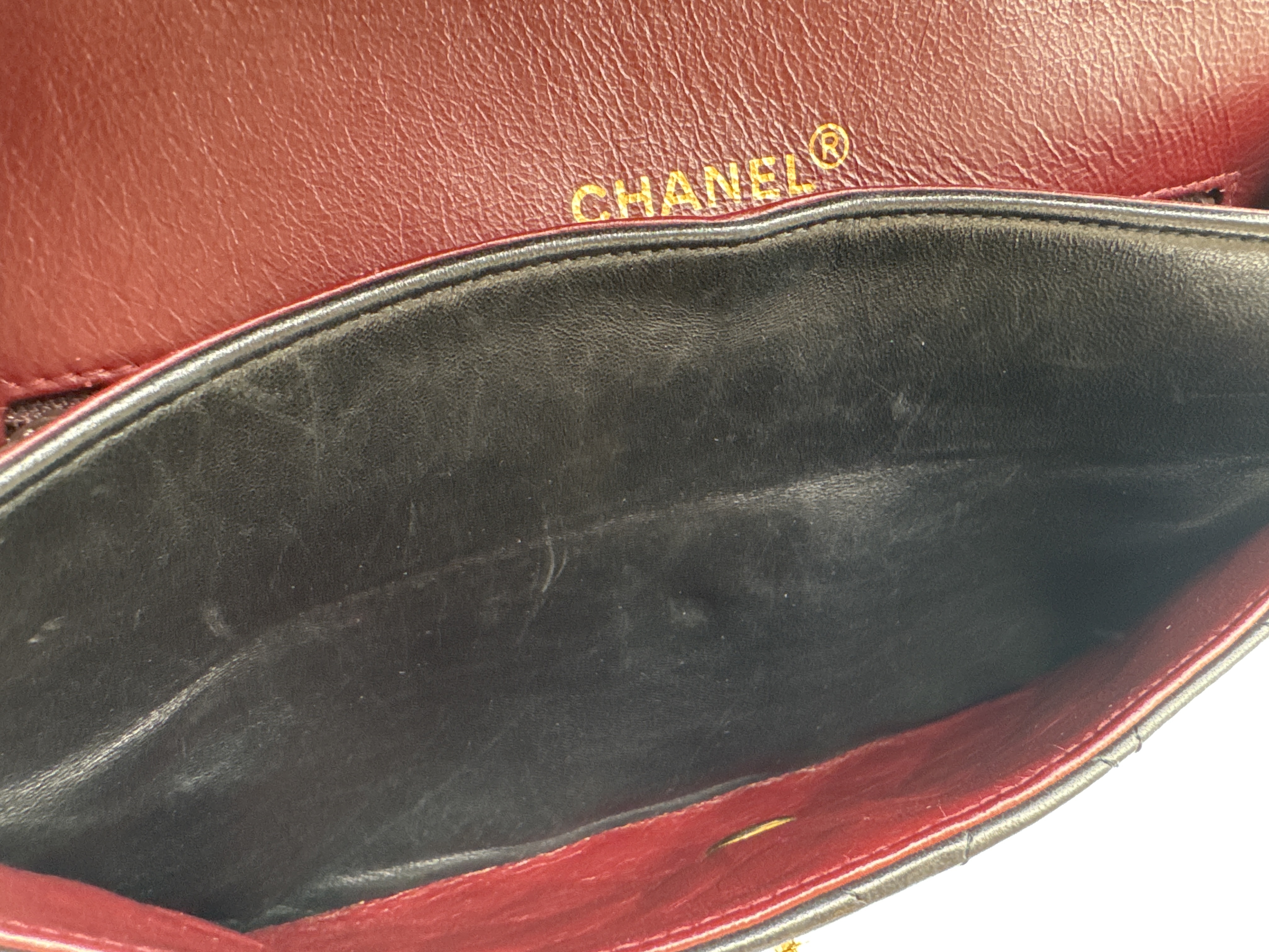 Matelassé Black Shoulder Bag — view 15