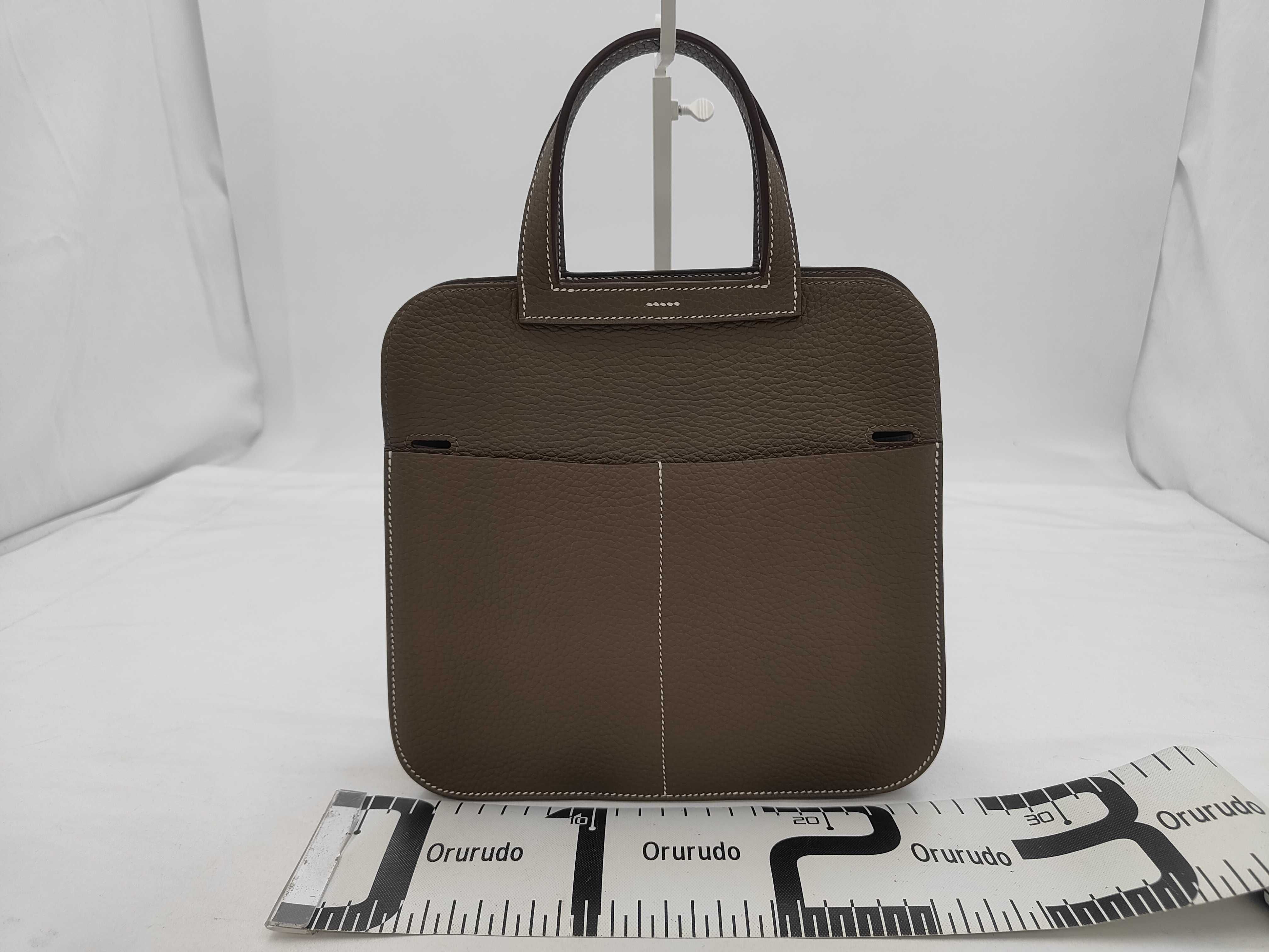 Arzan 25 Taurillon Clemence Etoupe Silver Hardware G Stamp Handbag — view 2