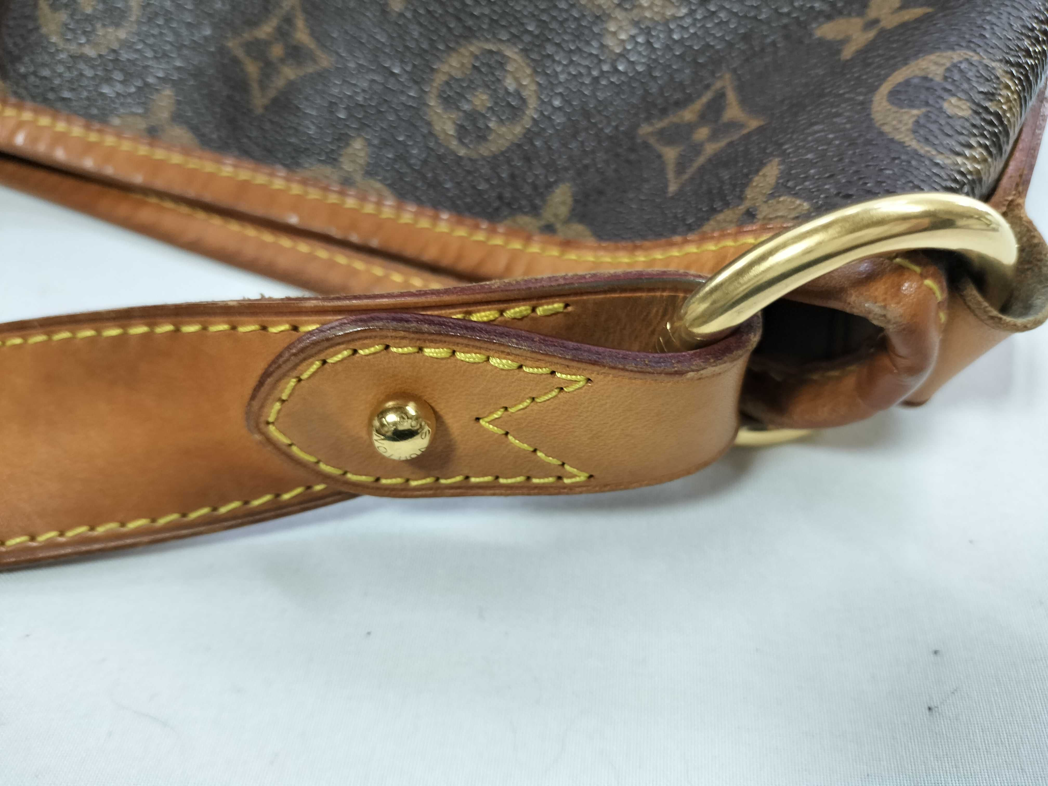 Monogram M50154 Delightful PM Shoulder Bag — view 4