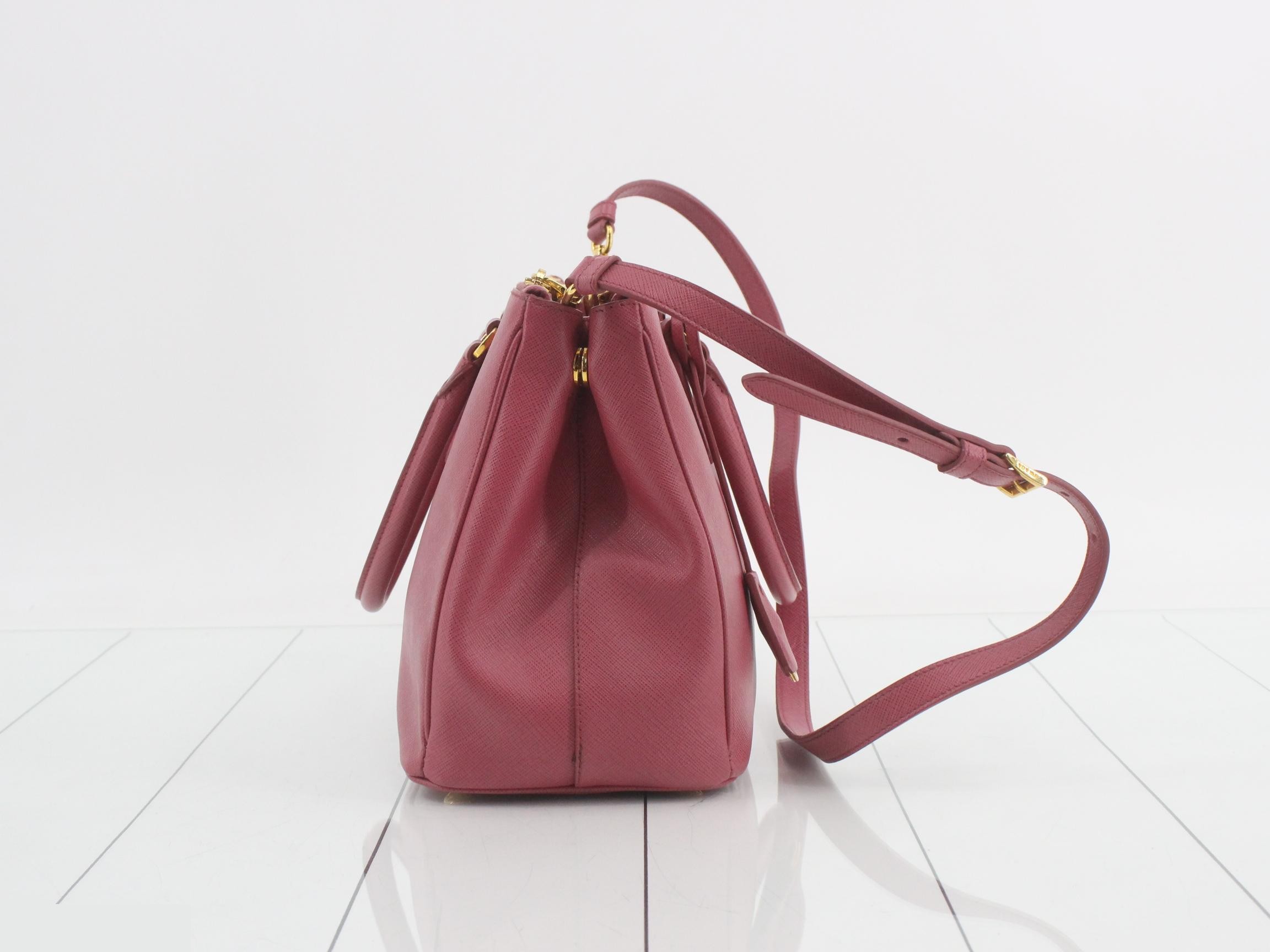 Saffiano Triangle Plate 2-Way Shoulder/Handbag — view 4