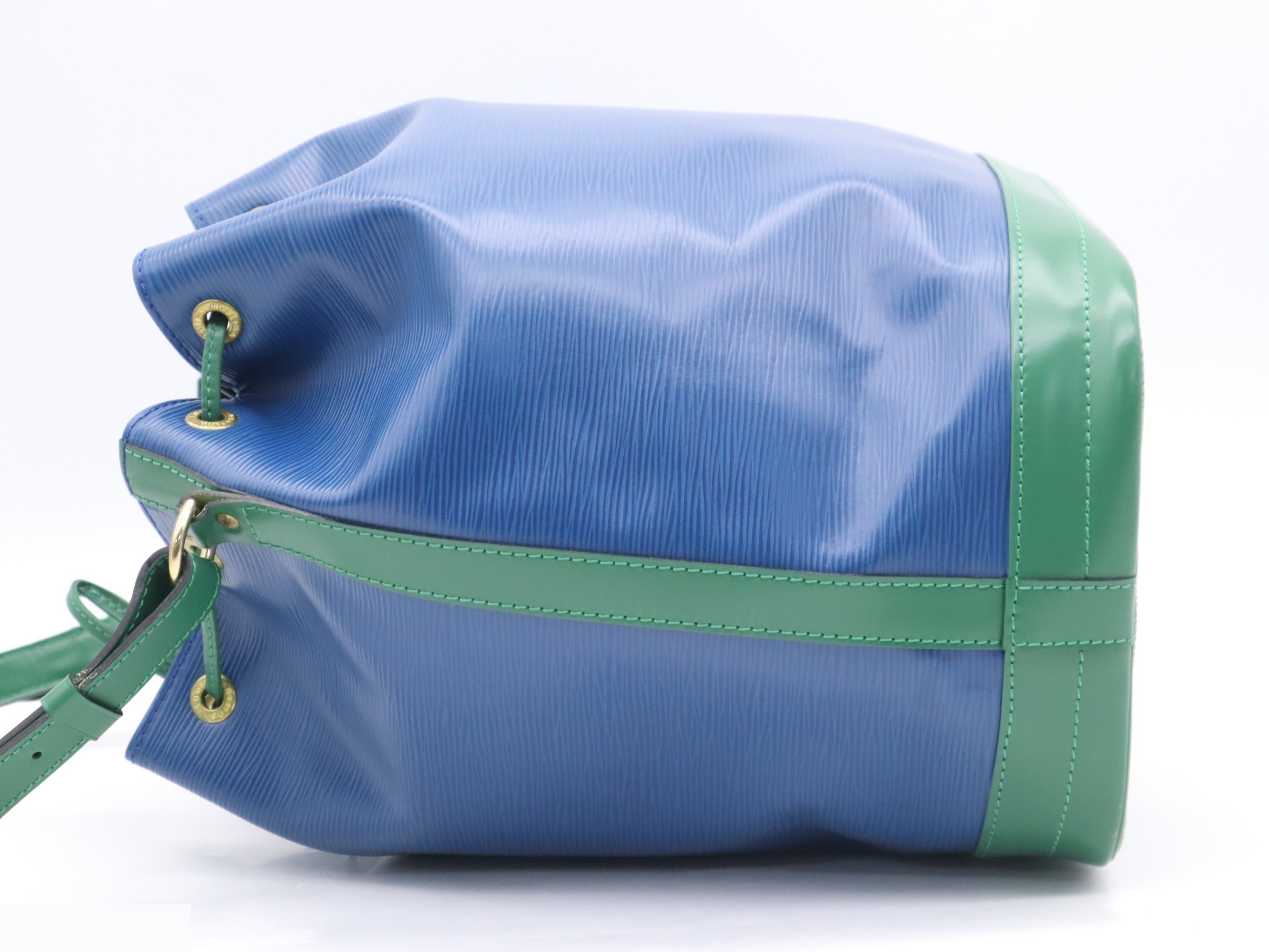 Noe Toledo Blue Borneo Green — view 3