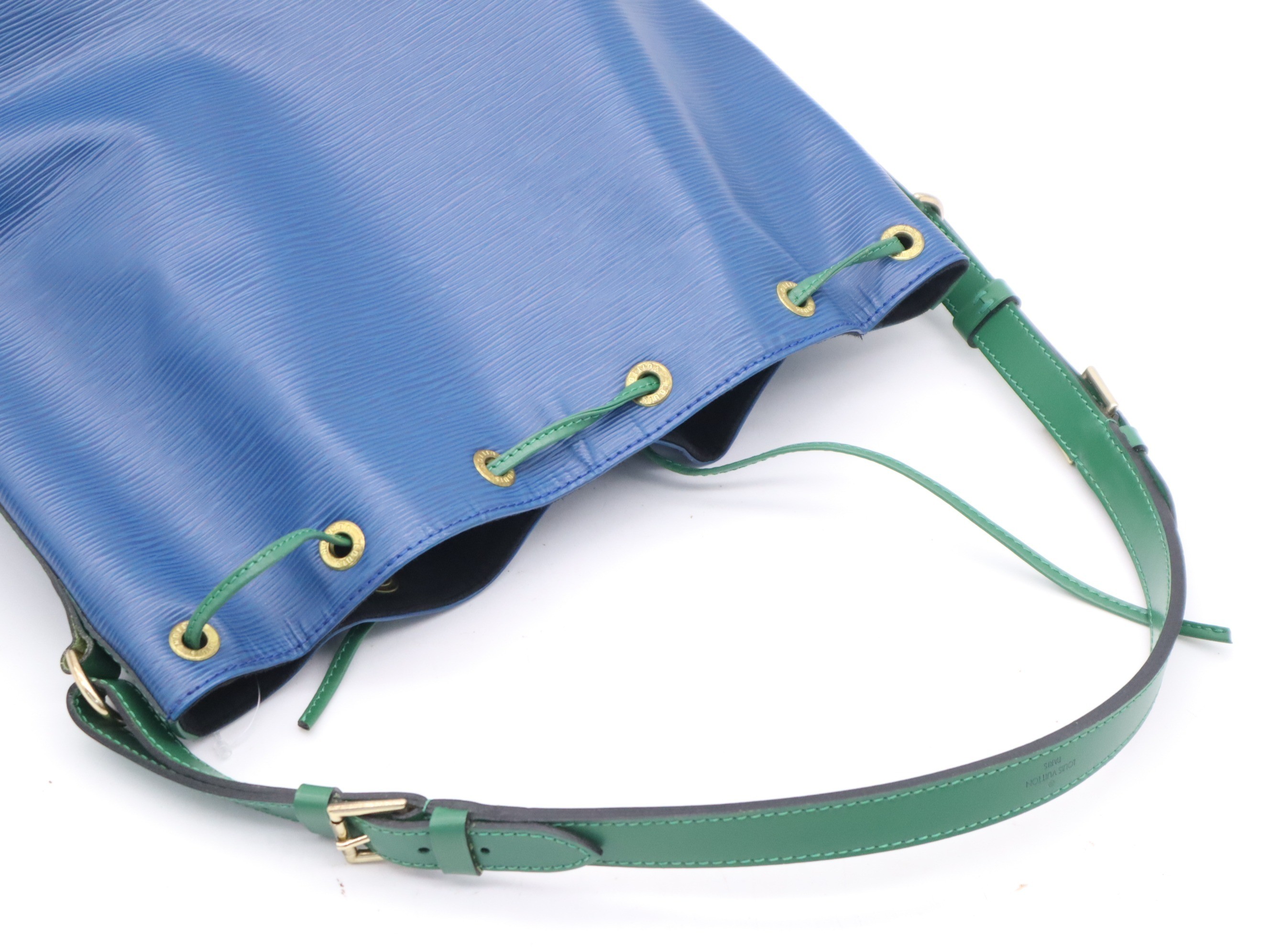 Noe Toledo Blue Borneo Green — view 6