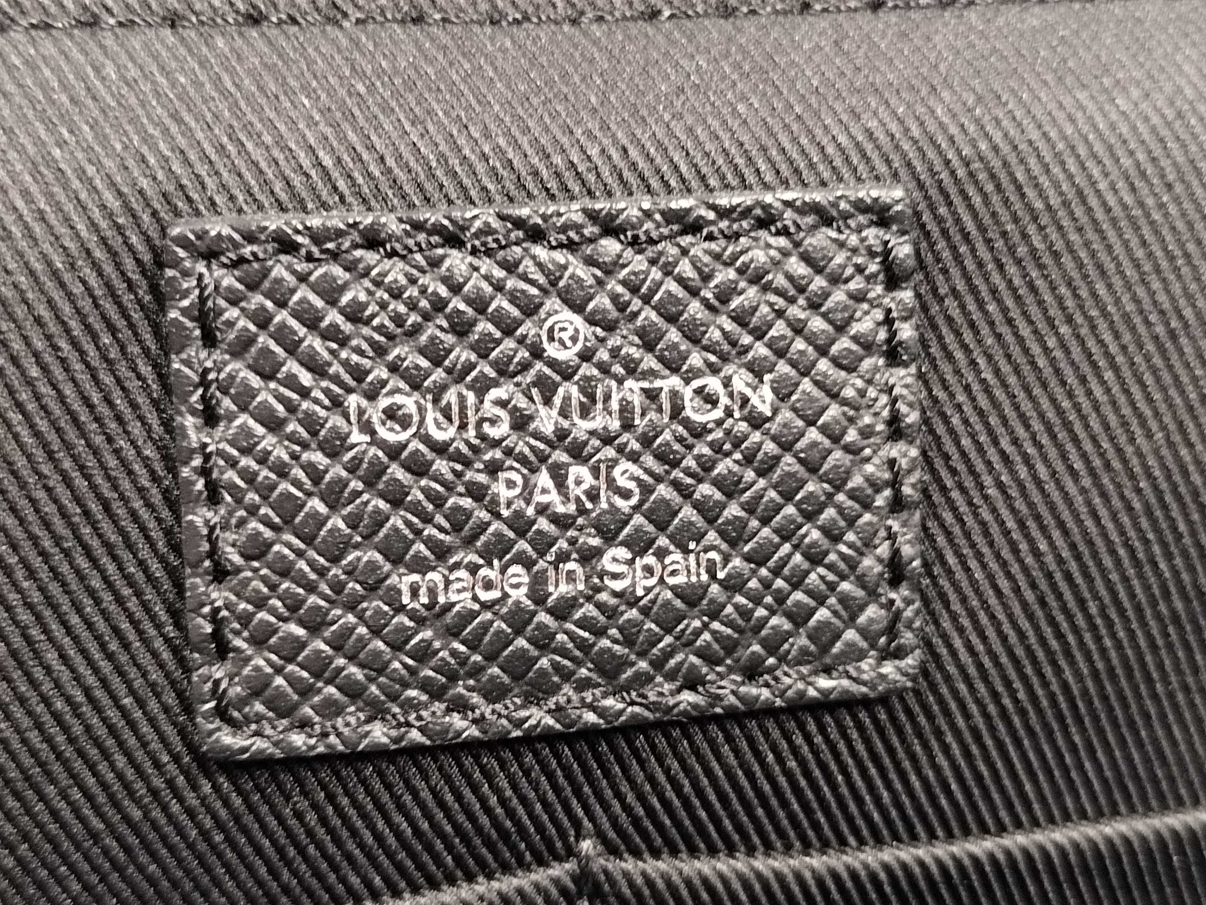 LV Flap Messenger Shoulder Bag — view 12