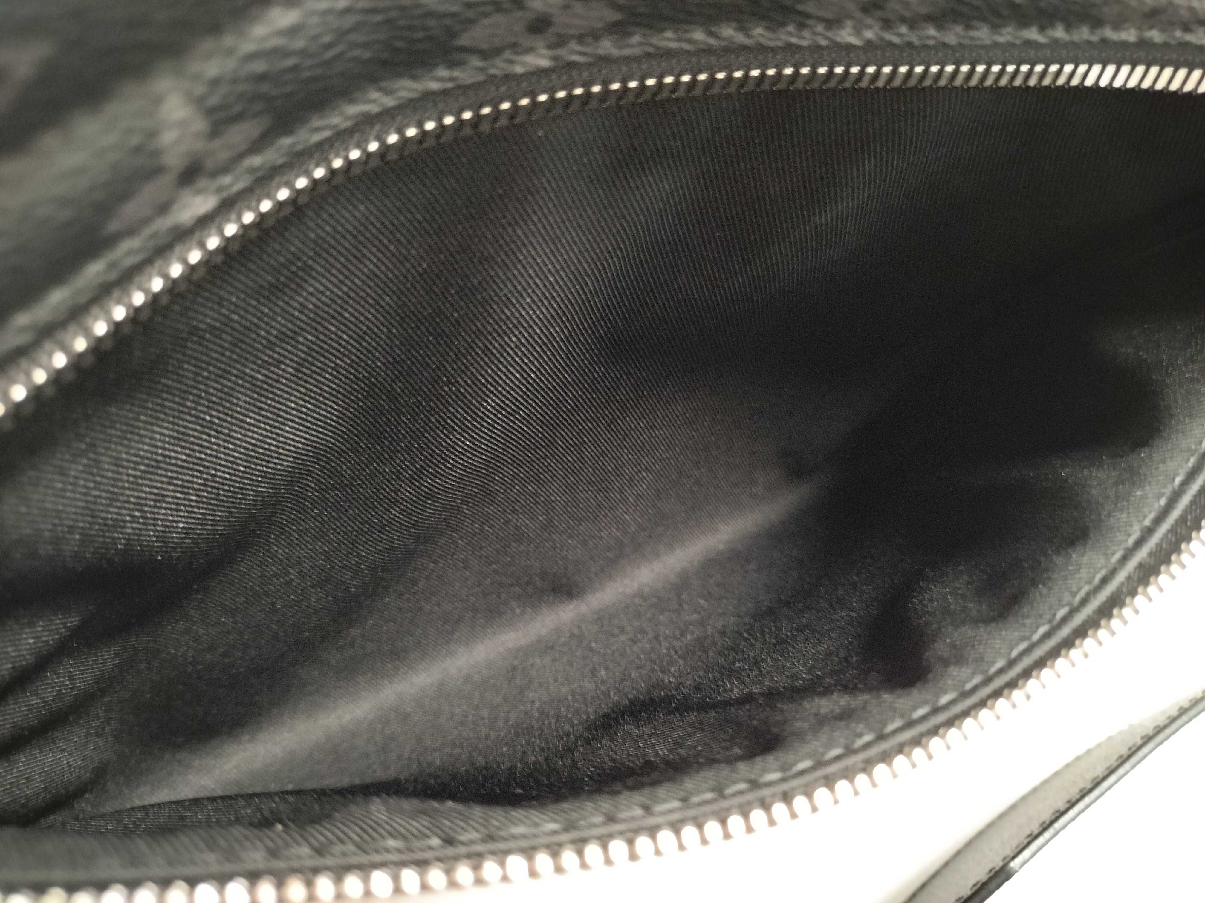 LV Flap Messenger Shoulder Bag — view 14
