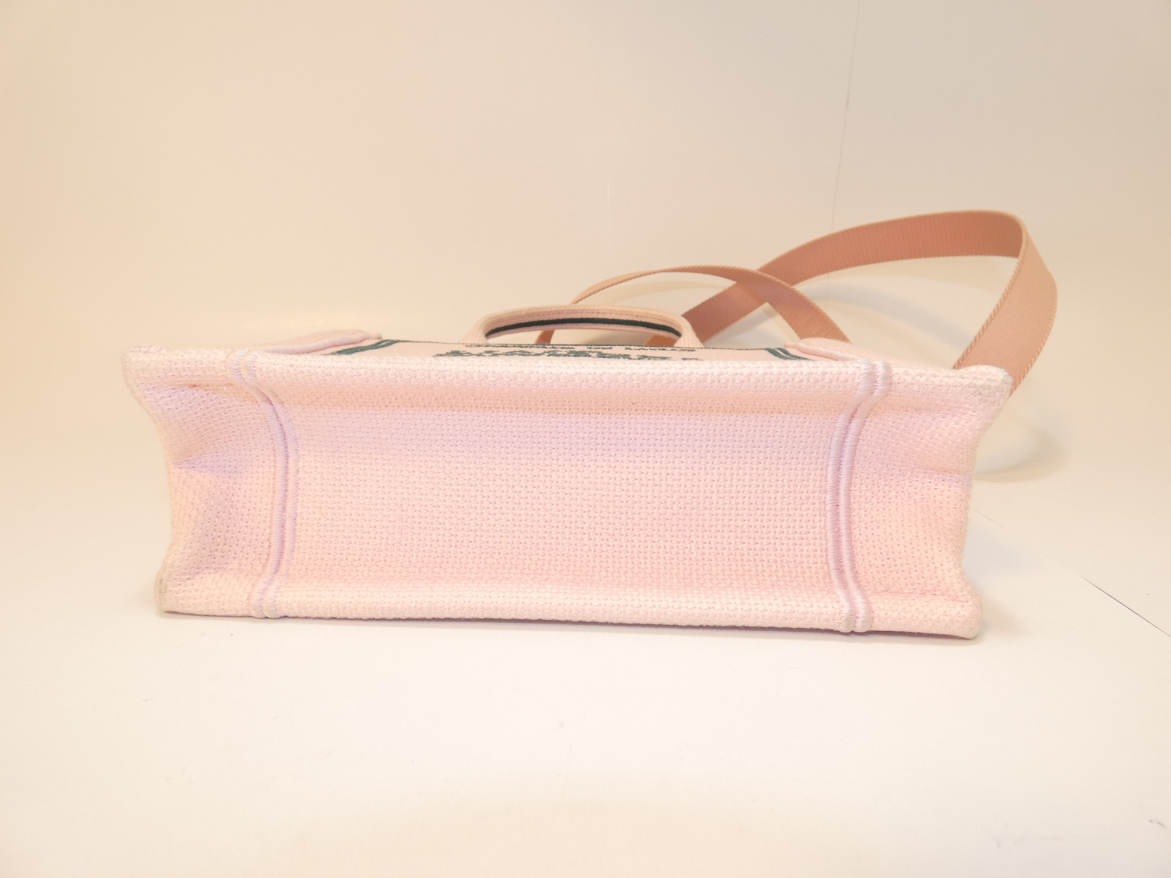 2-way current BOOK COVER collection handbag — view 4