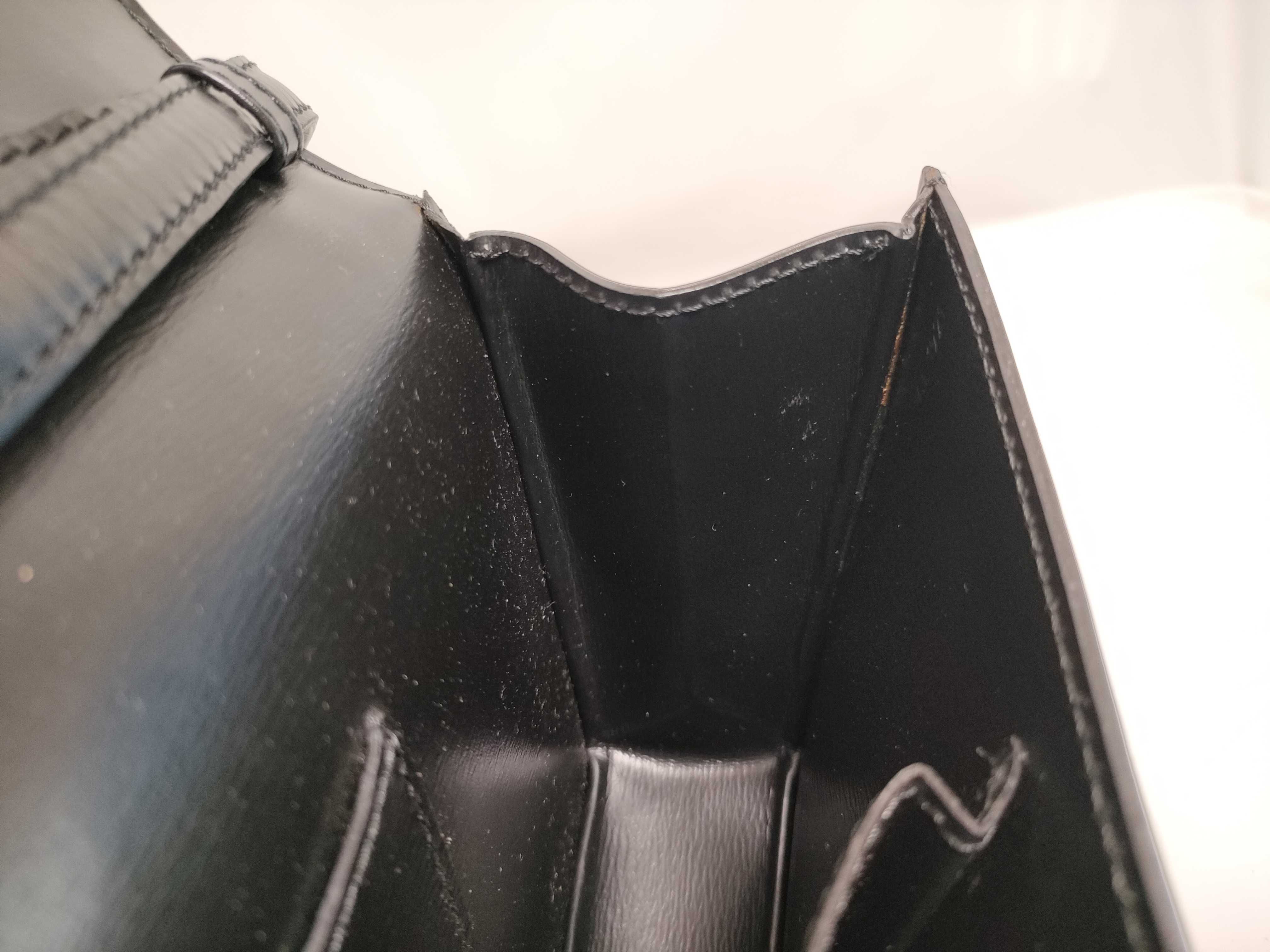 Epi Tilsit Shoulder Bag — view 9