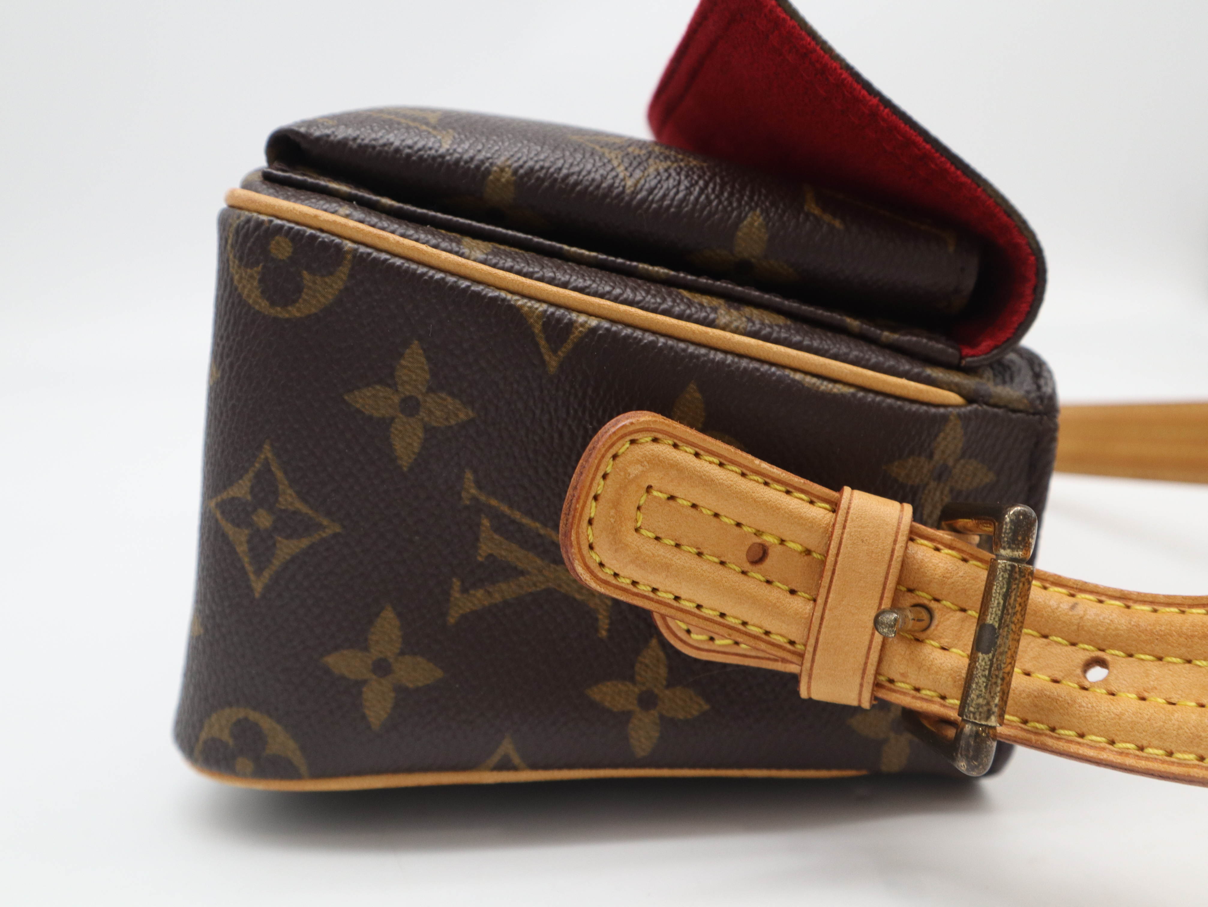M51164 Monogram Vivacite MM Shoulder Bag — view 4