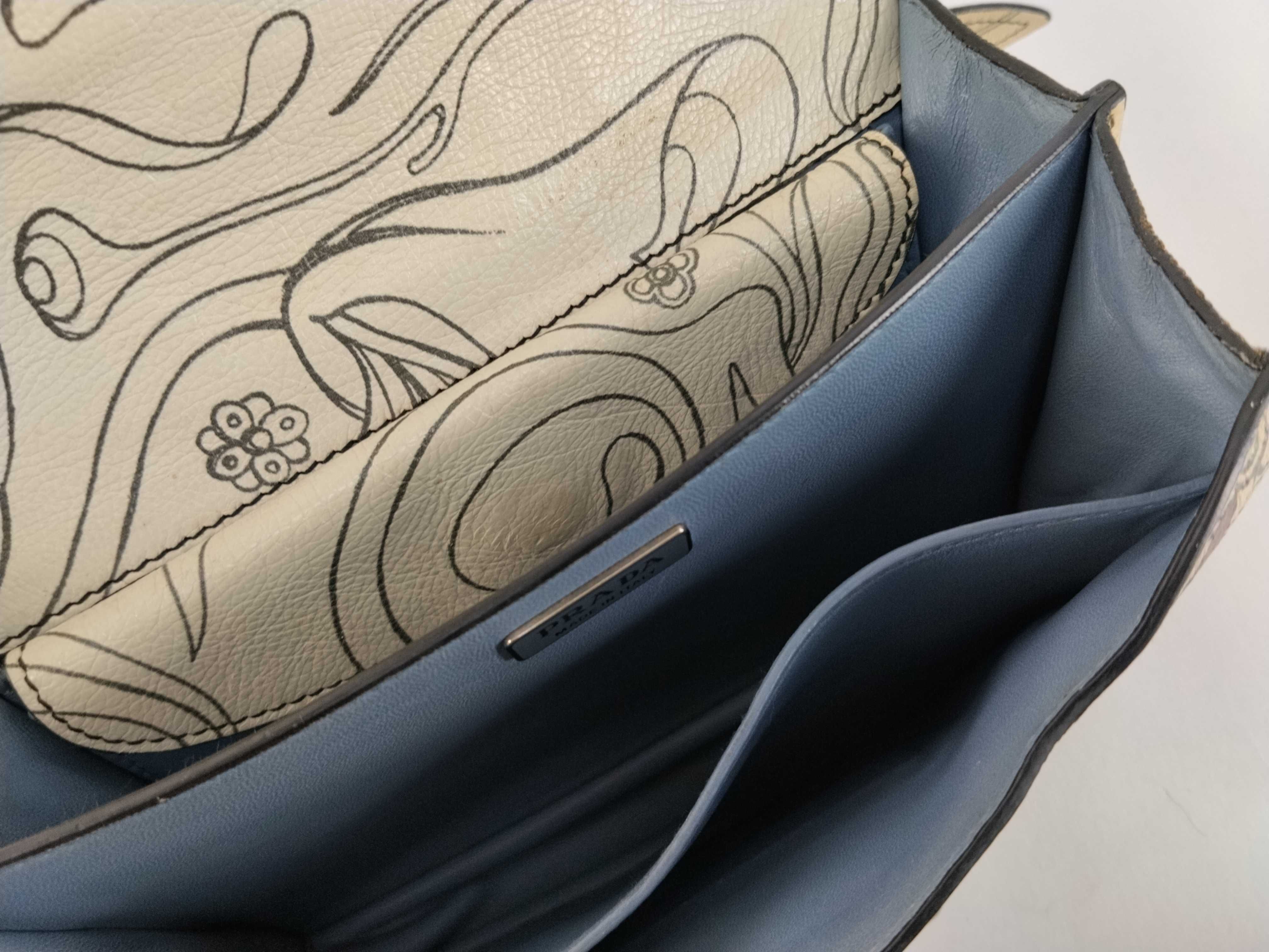 Cahier Rabbit Shoulder Bag — view 11