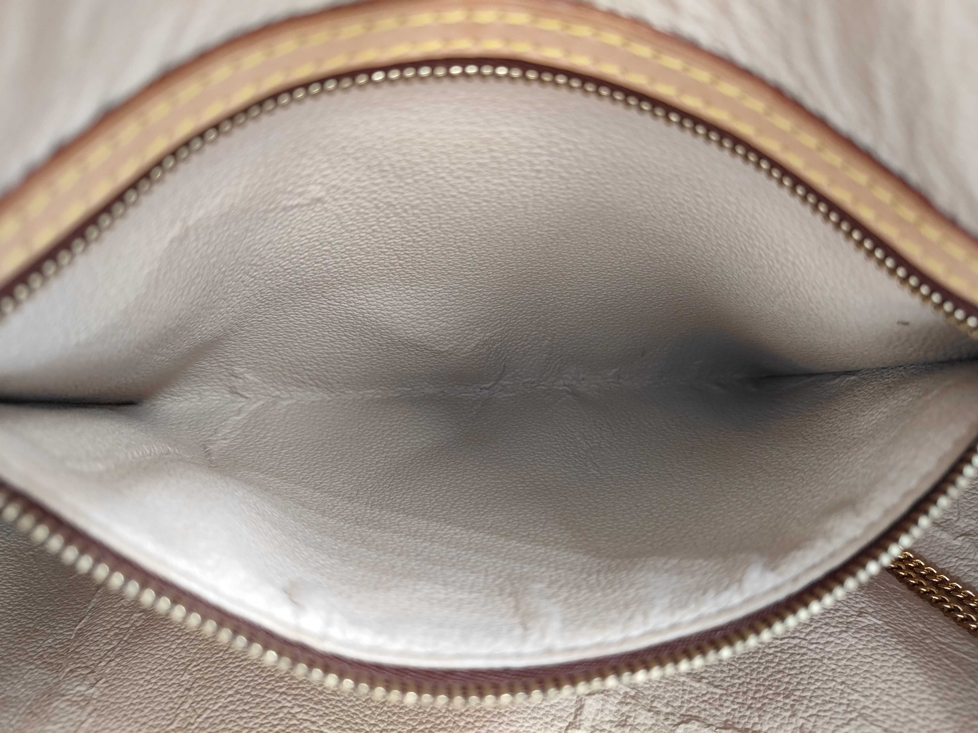 Bucket GM Monogram M42236 Tote Bag — view 11