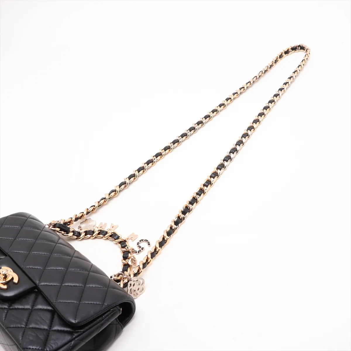 [Individually packaged] Chanel Mini Matelassé Lambskin Single Flap Single Chain Bag Charm, Black with Gold Hardware, 31247978, Serial Number 31 — view 5