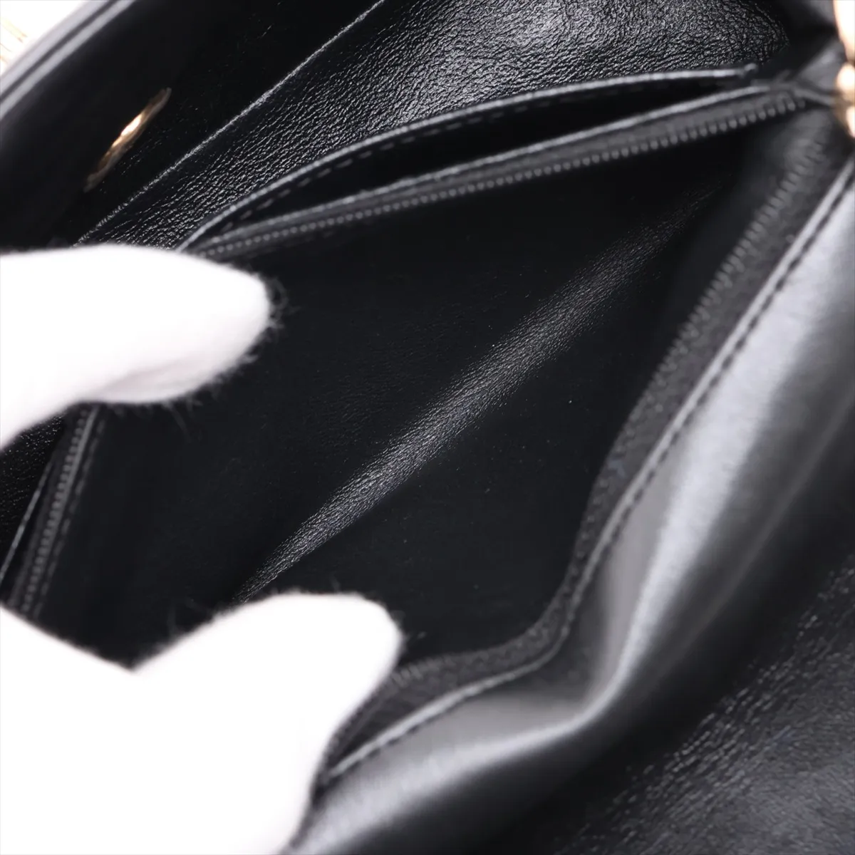 [Individually packaged] Chanel Mini Matelassé Lambskin Single Flap Single Chain Bag Charm, Black with Gold Hardware, 31247978, Serial Number 31 — view 7