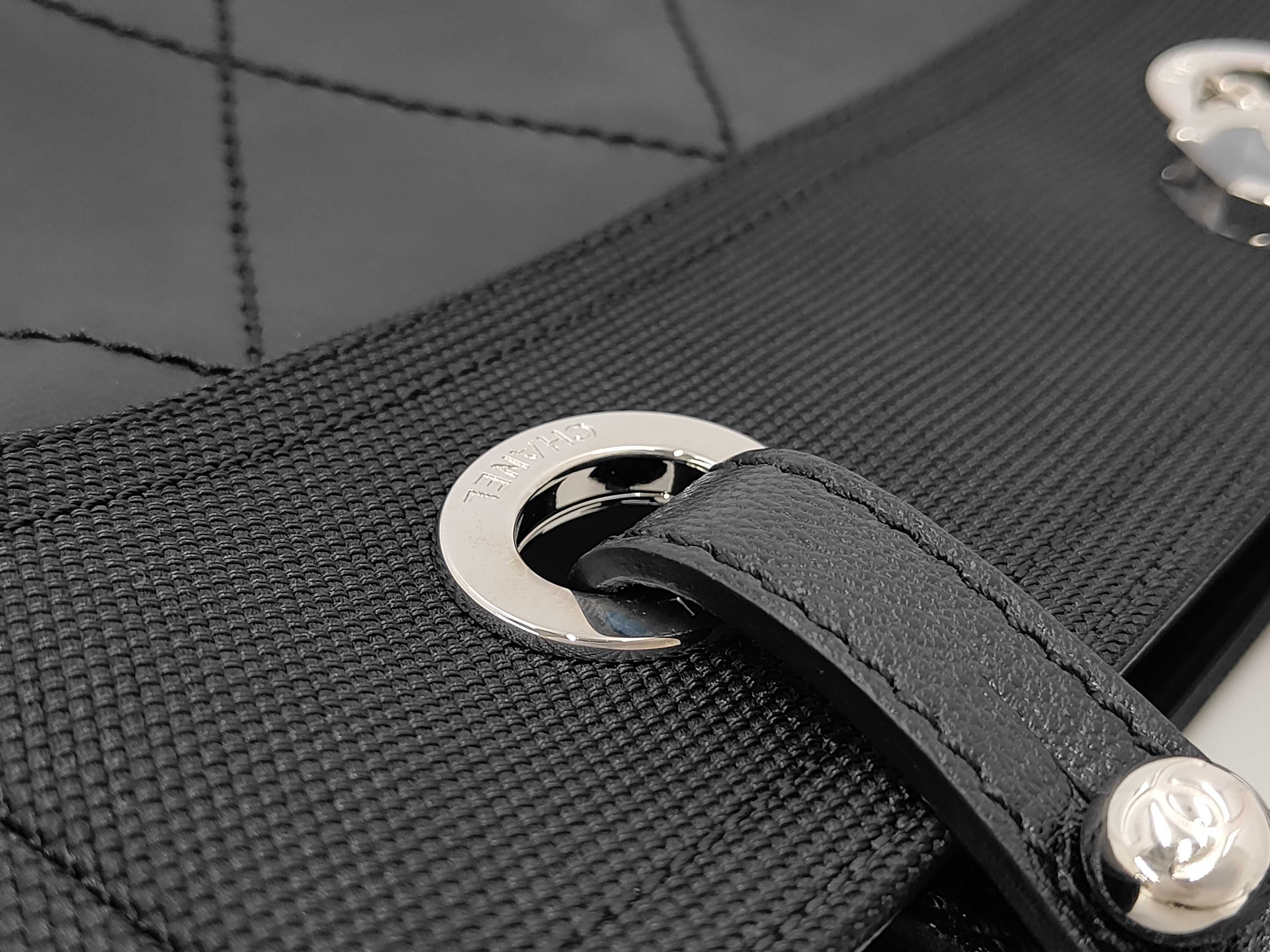 Paris Biarritz Tote Bag Leather Tote Bag — view 7