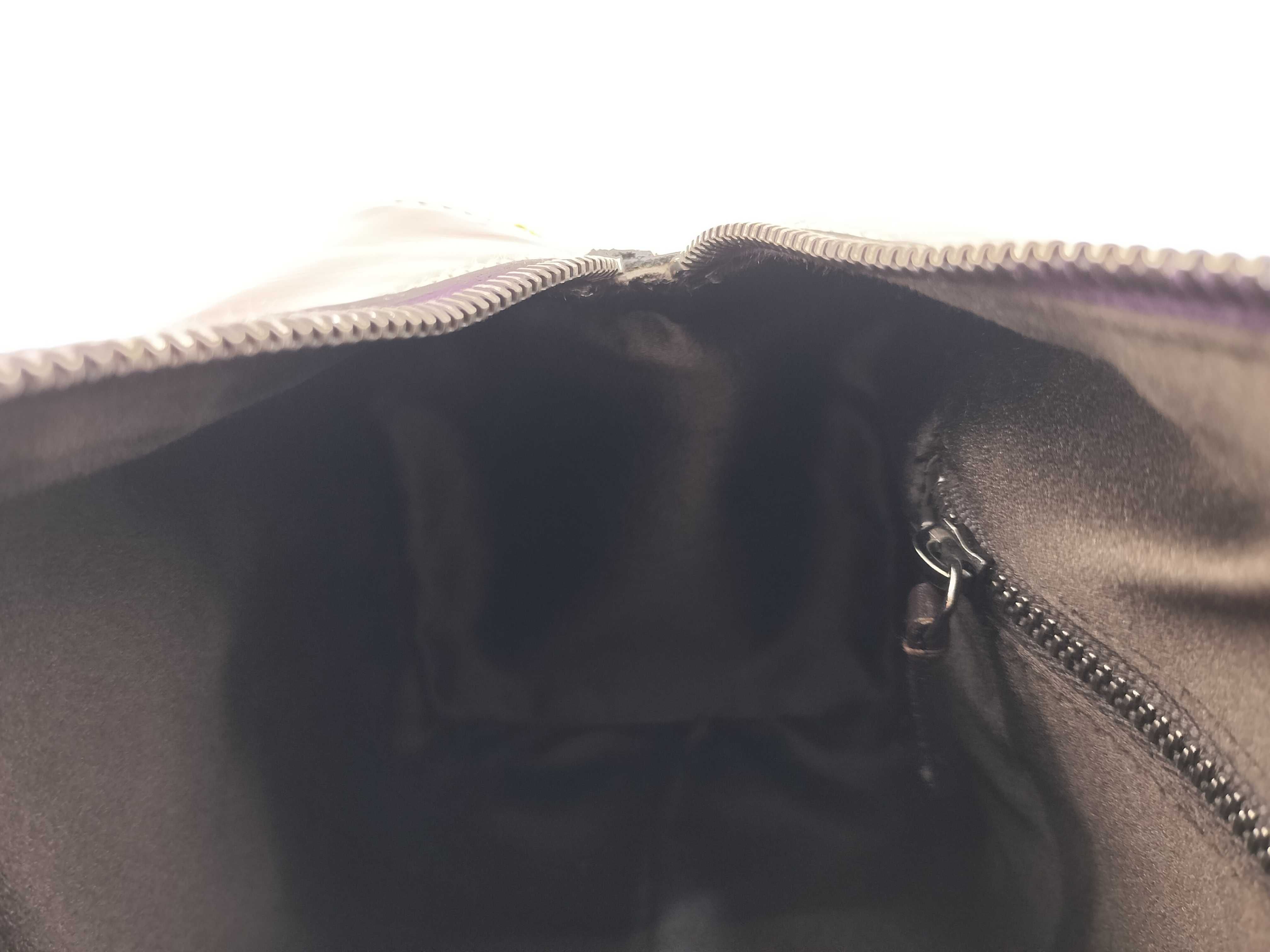 Handbag / Enamel Handbag — view 15