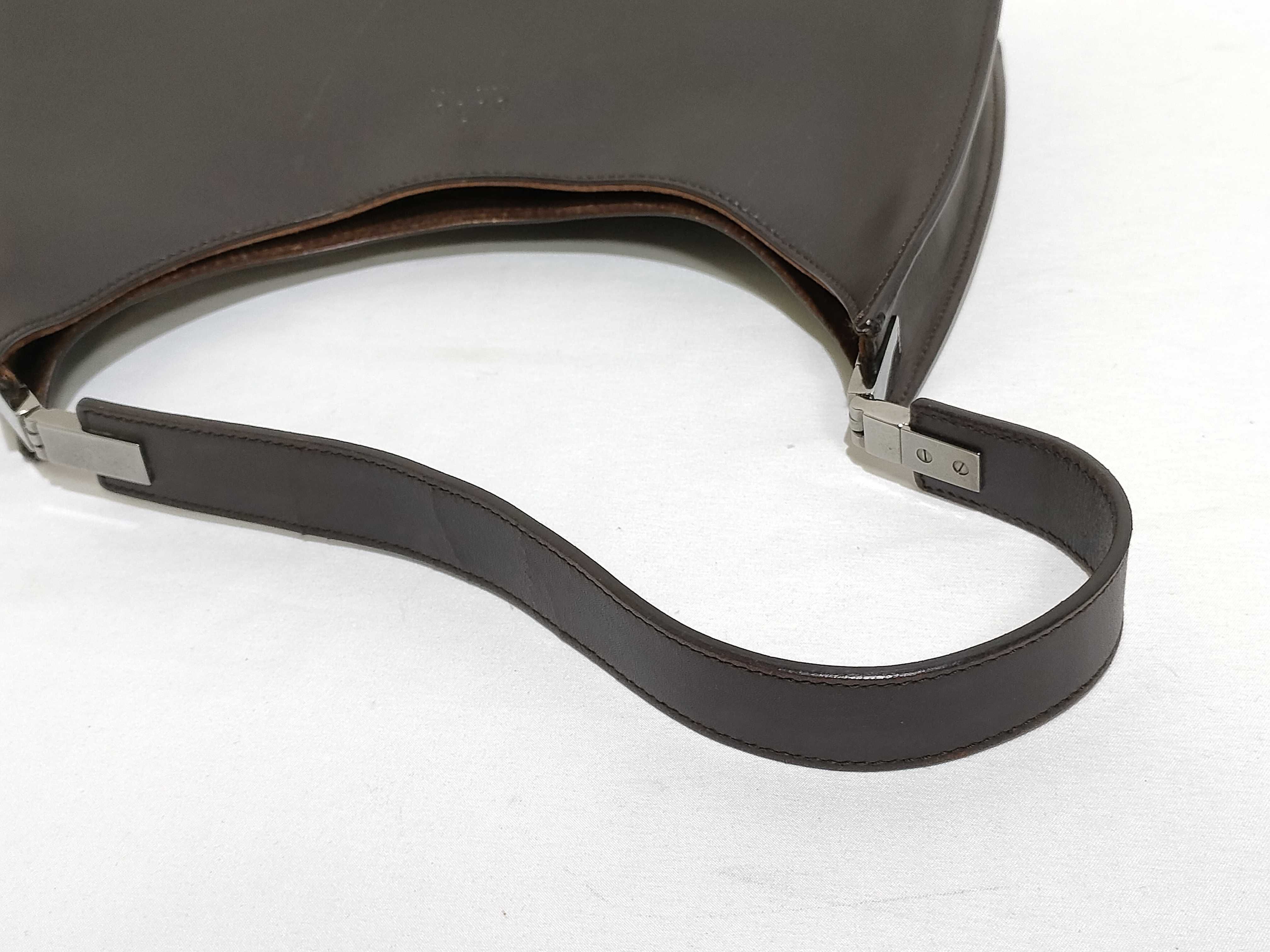 handbag — view 3