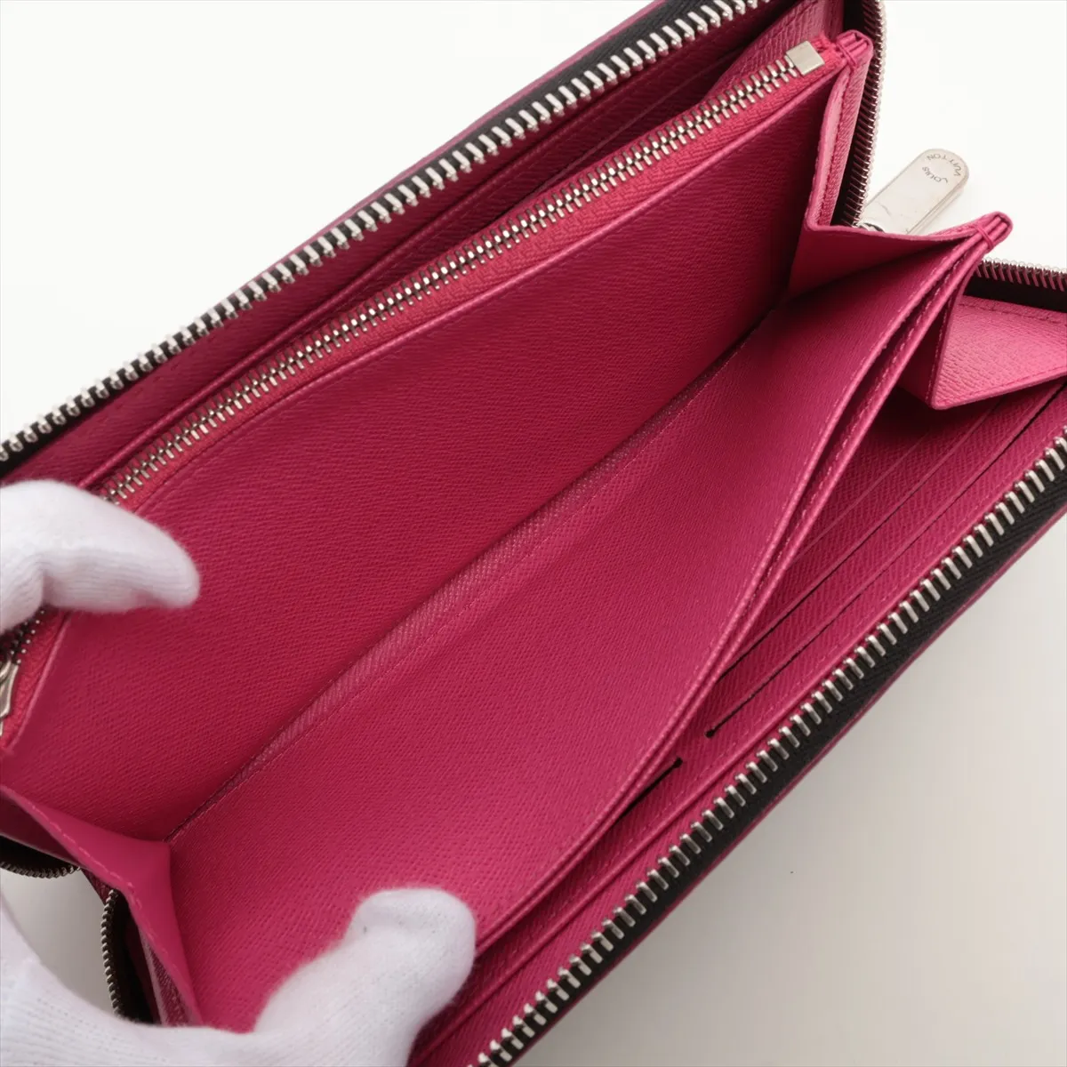 Epi Zippy Wallet M64838 GI0139 Noir x Hot Pink Round Zip Wallet — view 5