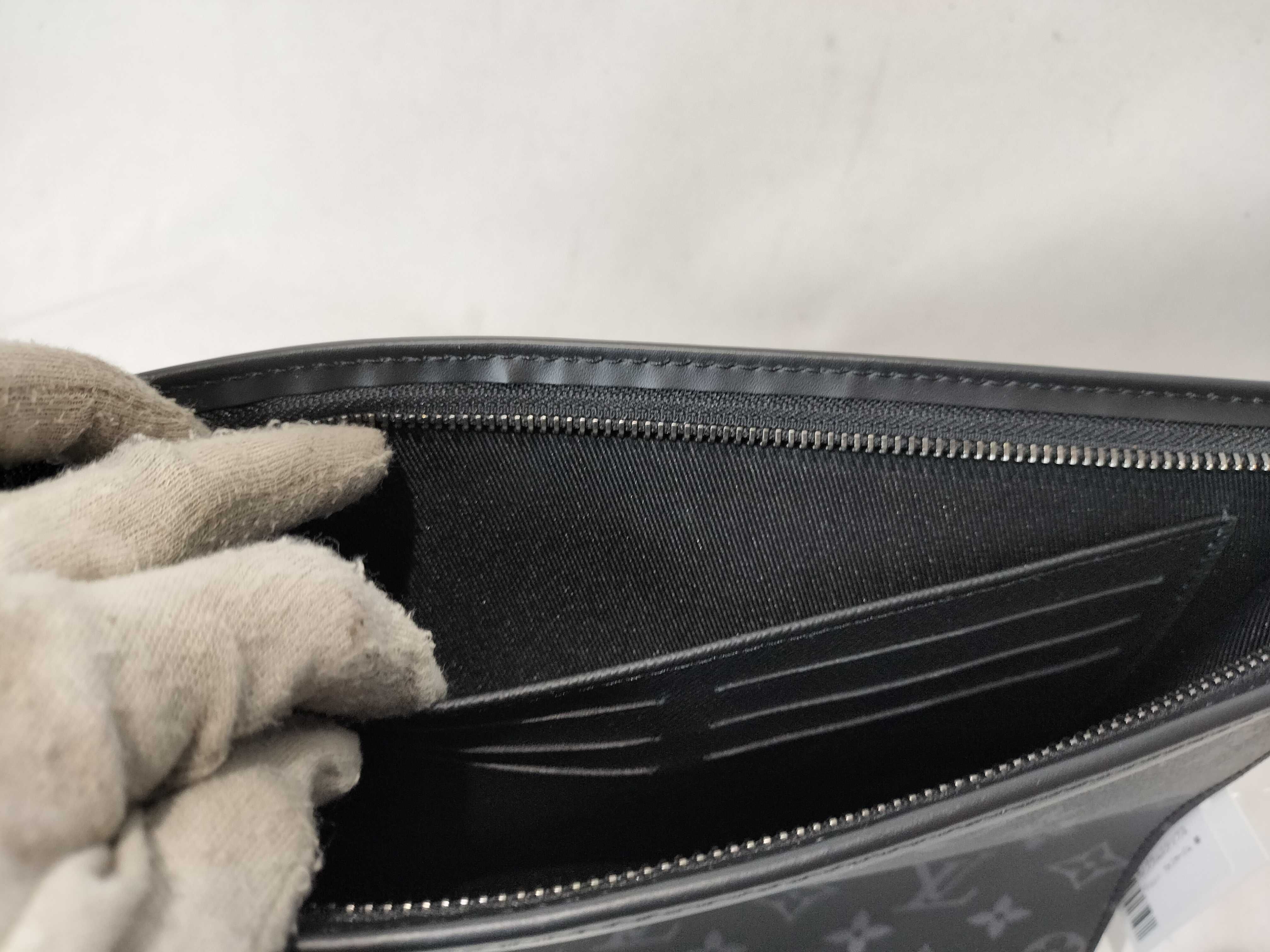 Monogram Pochette Voyage MM Second Bag — view 8