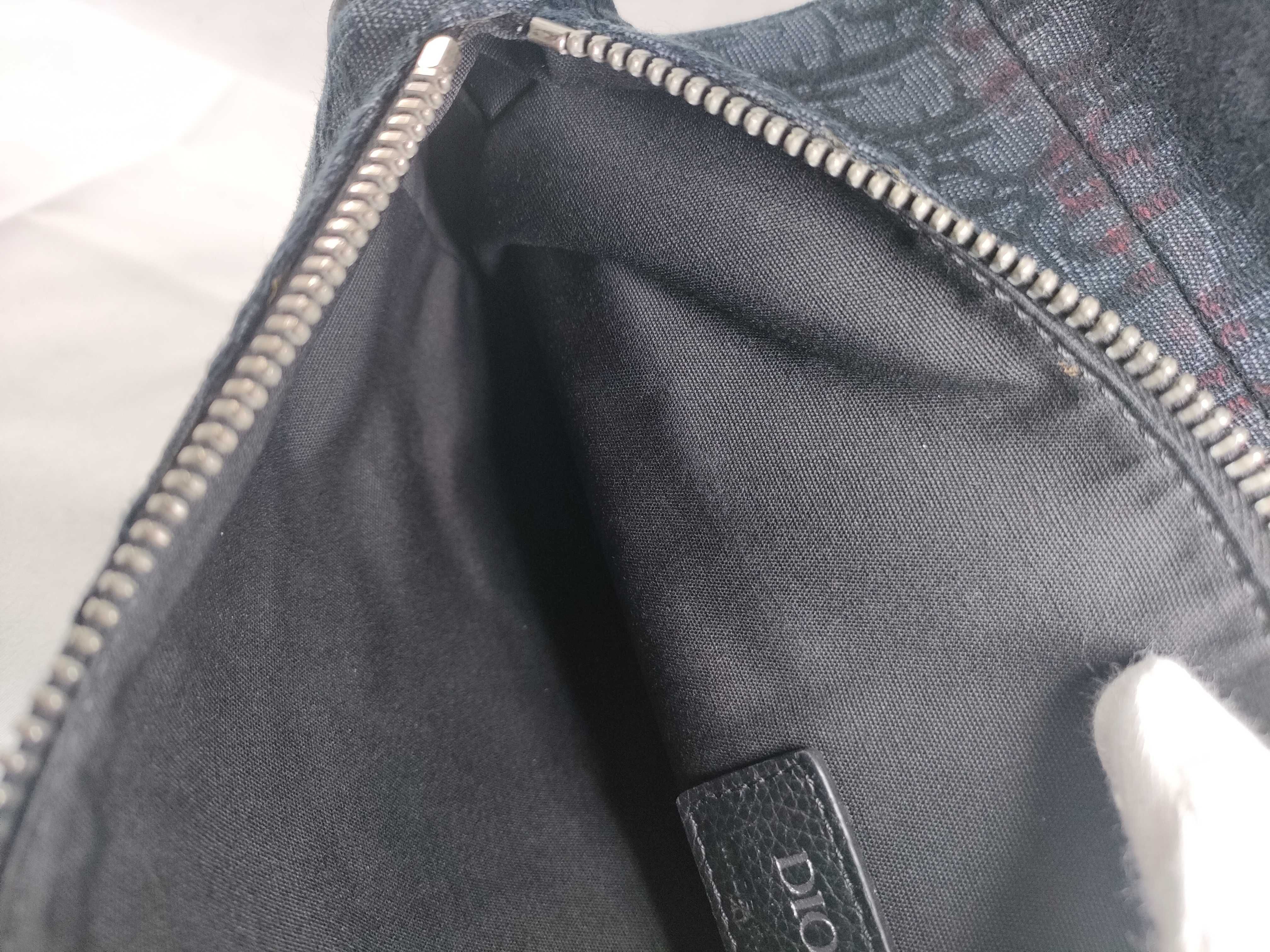 ID- Saddle Bag 26 Canvas Black Crossbody Bag SHW Bag — view 12
