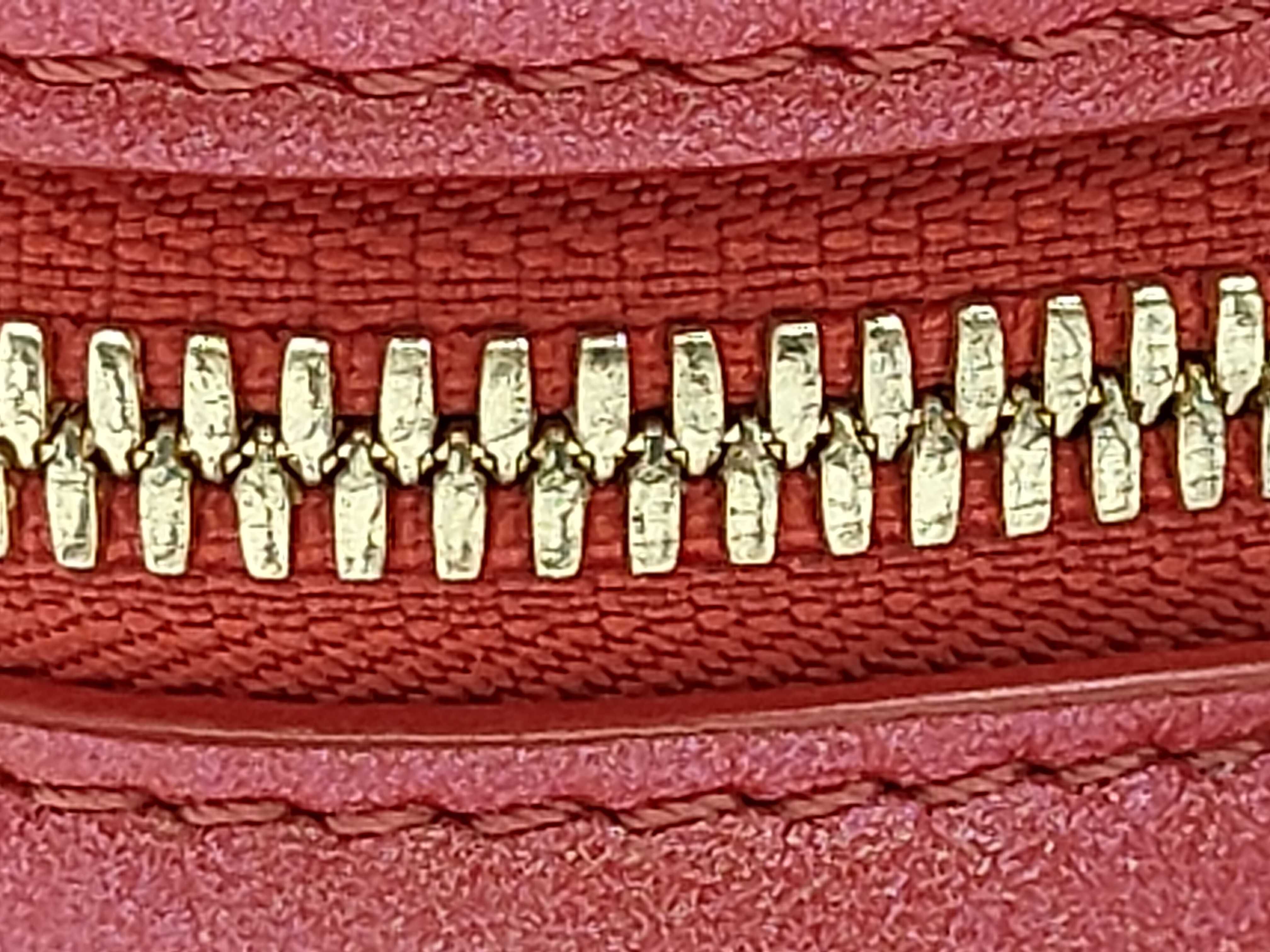 Heart on Chain Monogram M80837 Bag — view 5